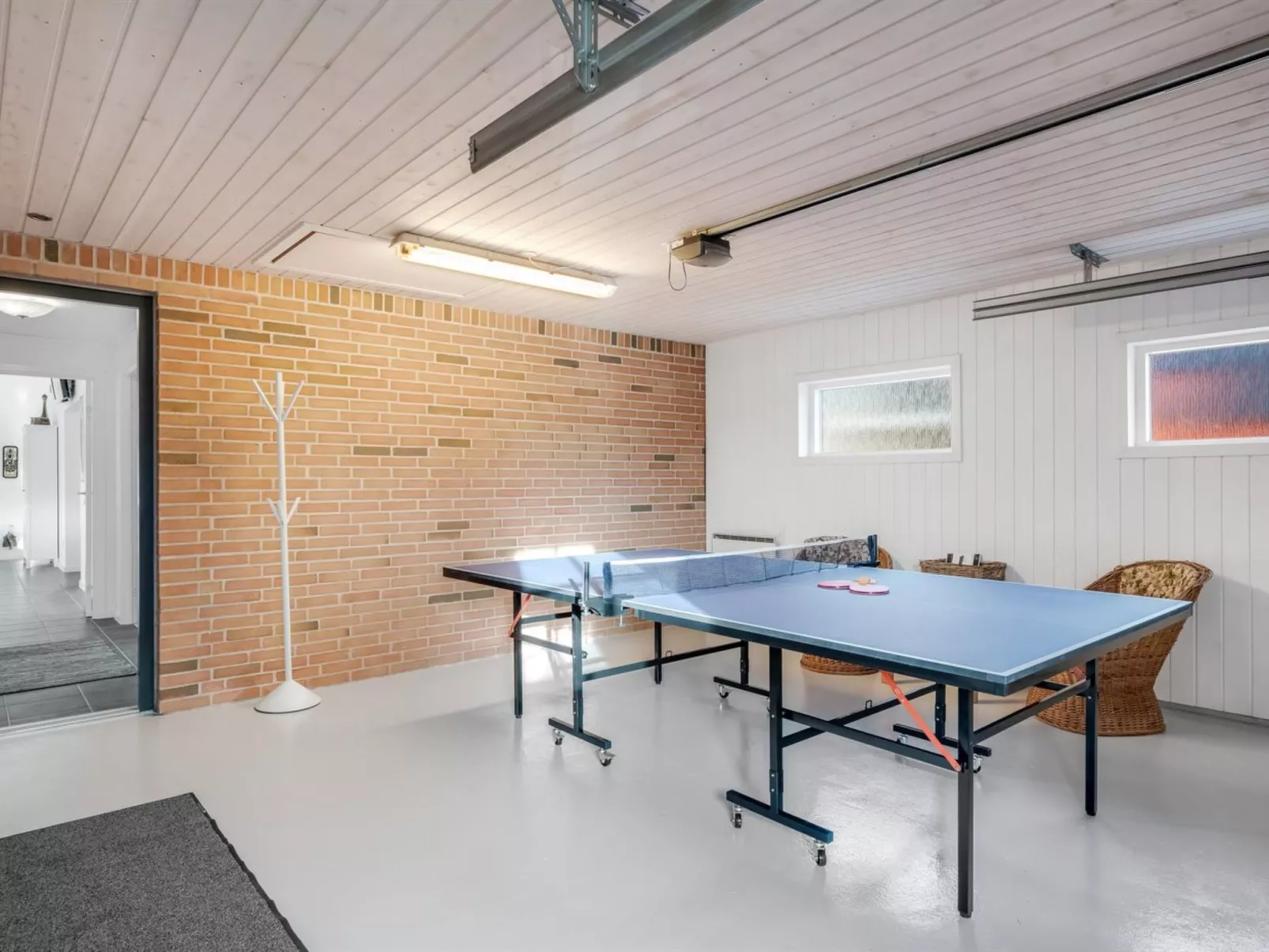 "Elsi" - 1.3km from the sea