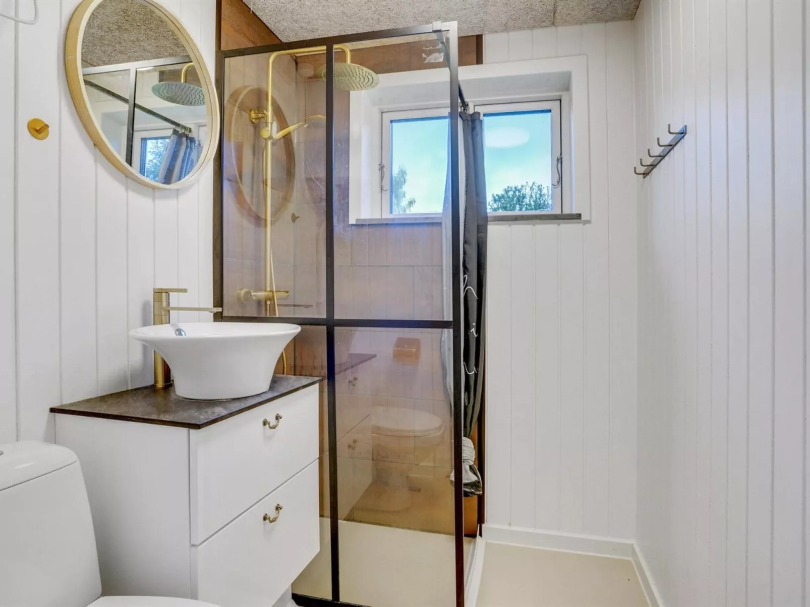 "Elisa" - 600m from the sea