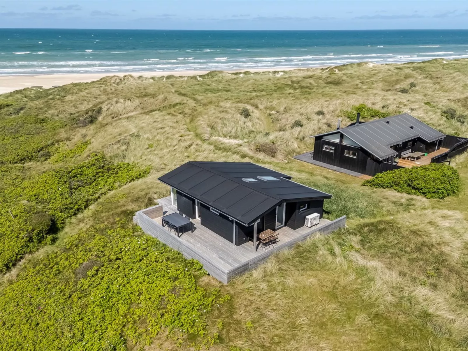 "Fatlinda" - 50m from the sea