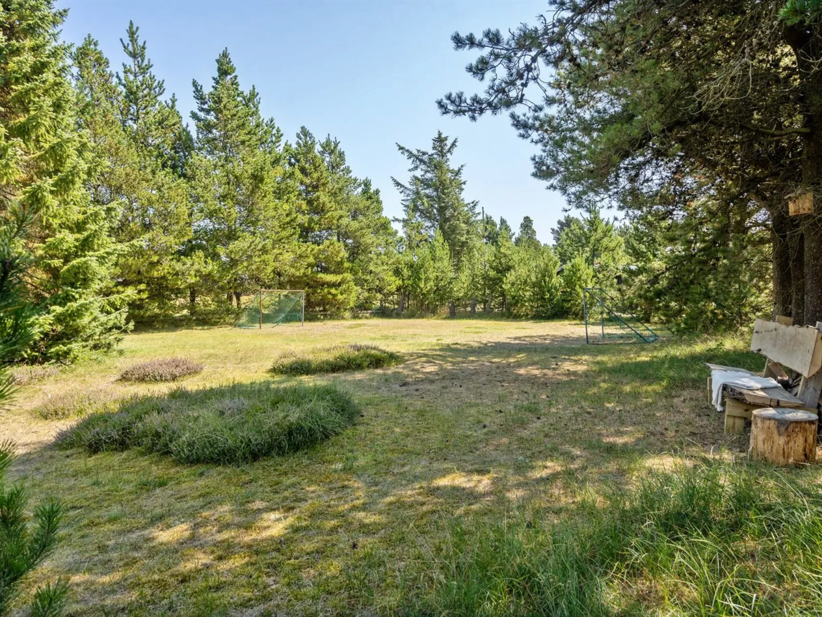 "Niels" - 1.5km from the sea