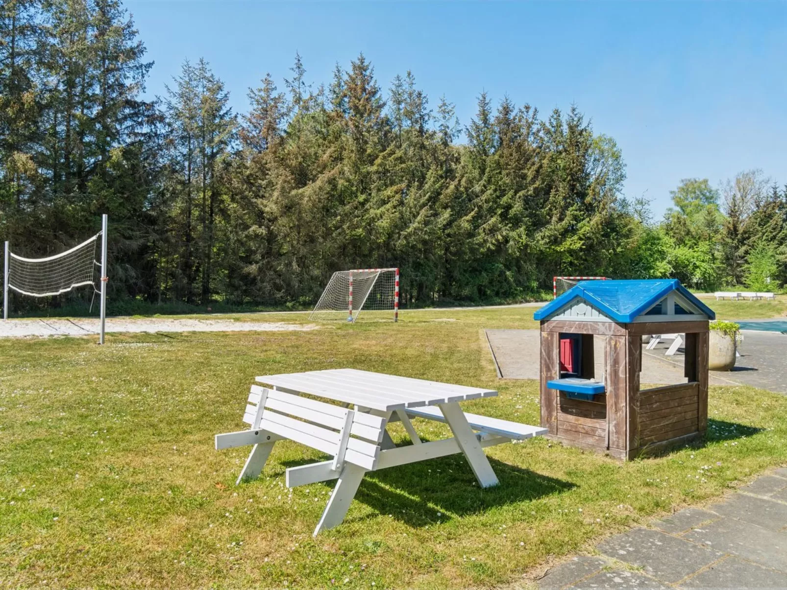 "Gubbe" - 300m from the sea