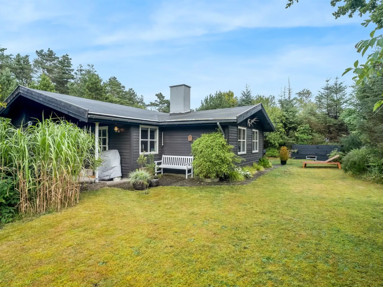 "Ellinore" -  from the sea