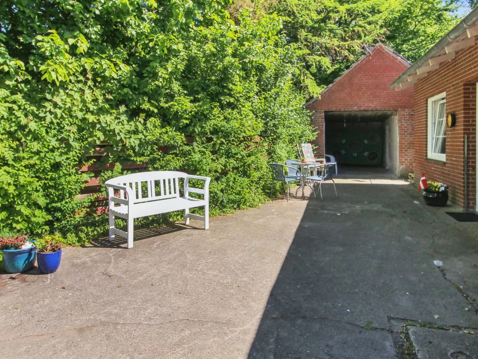 "Kiri" - 24km from the sea