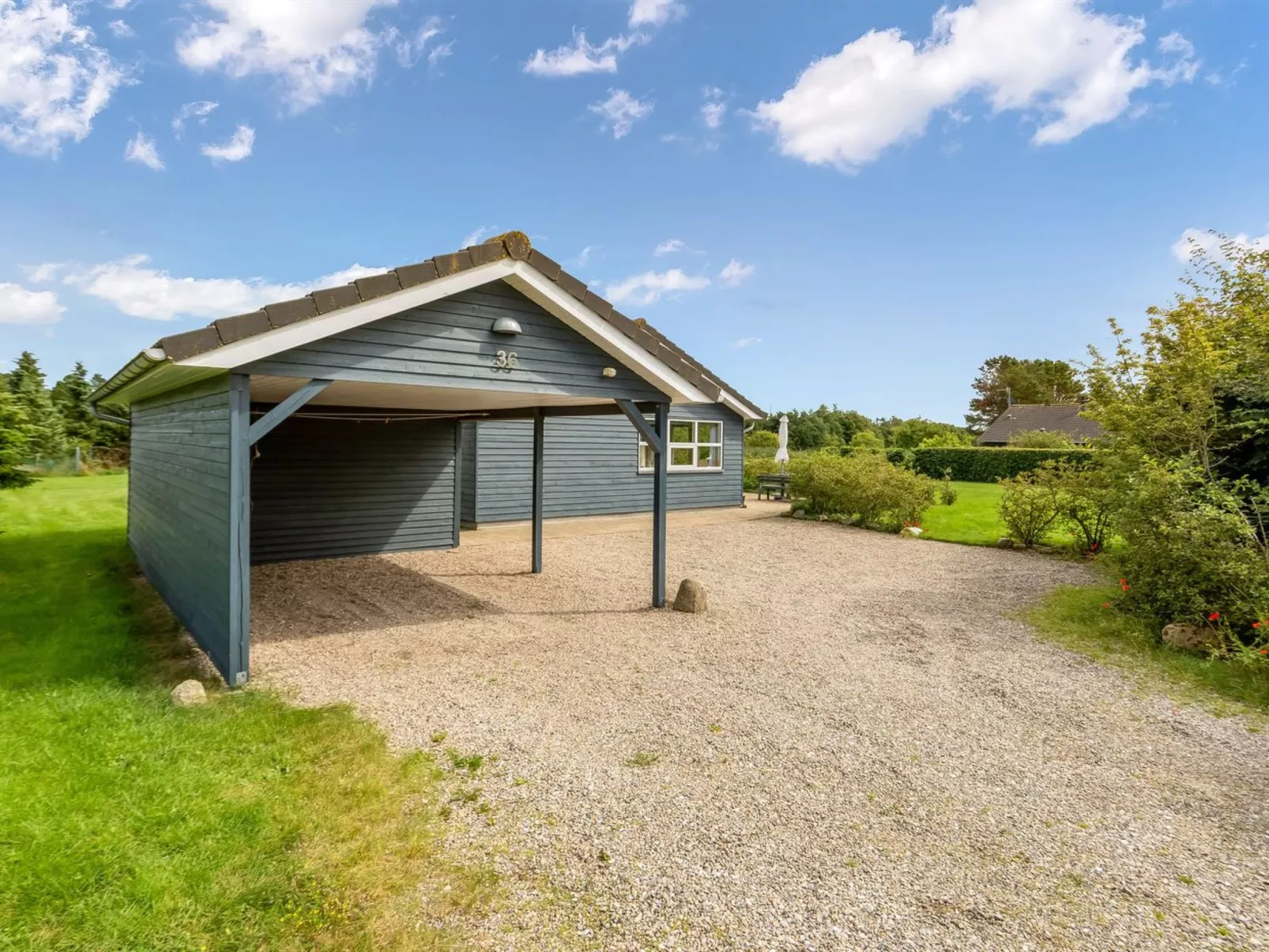 "Lari" - 600m from the sea