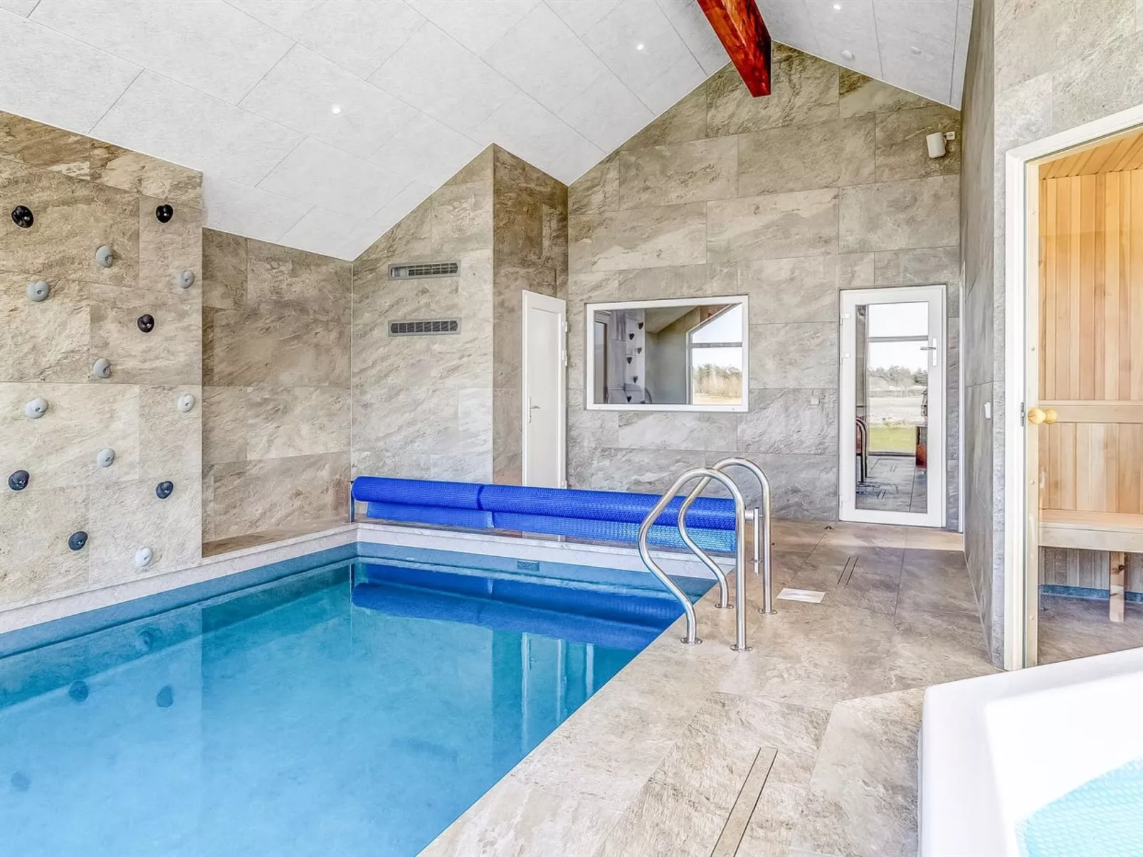 "Sönke" - 4km from the sea