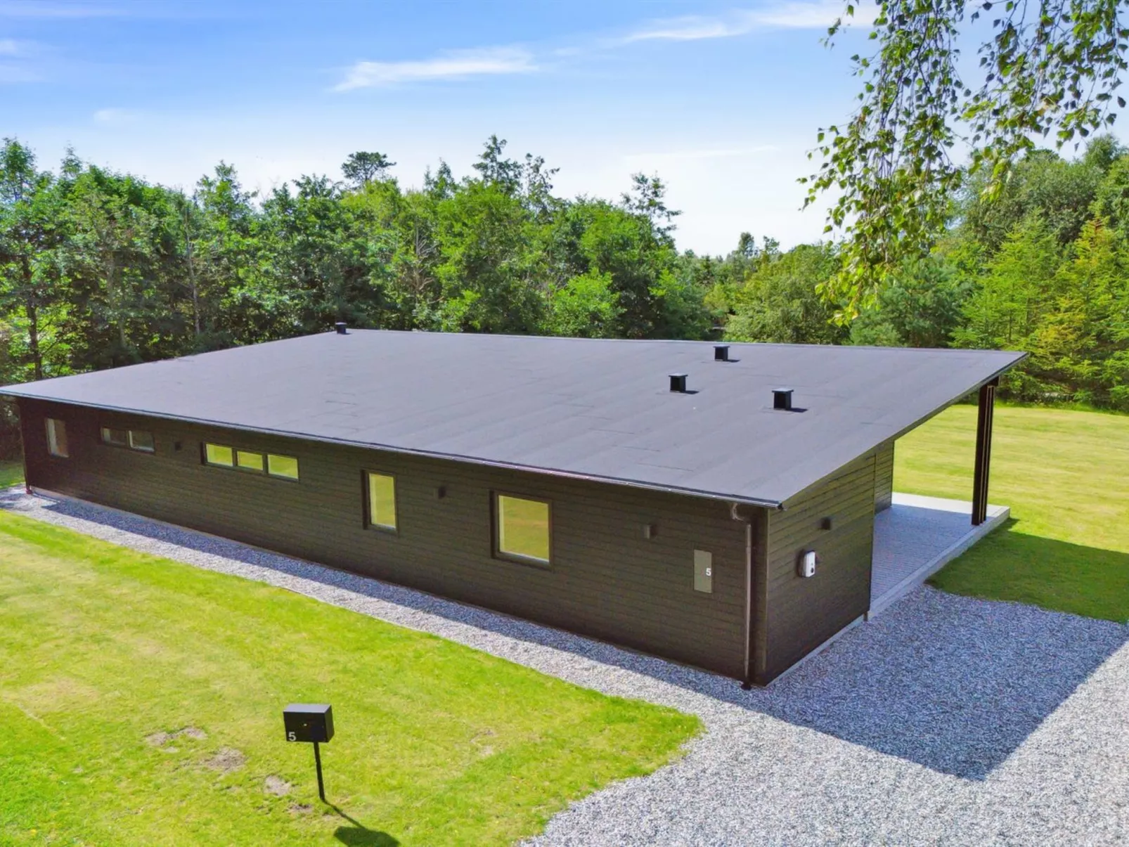 "Gertraude" - 800m from the sea