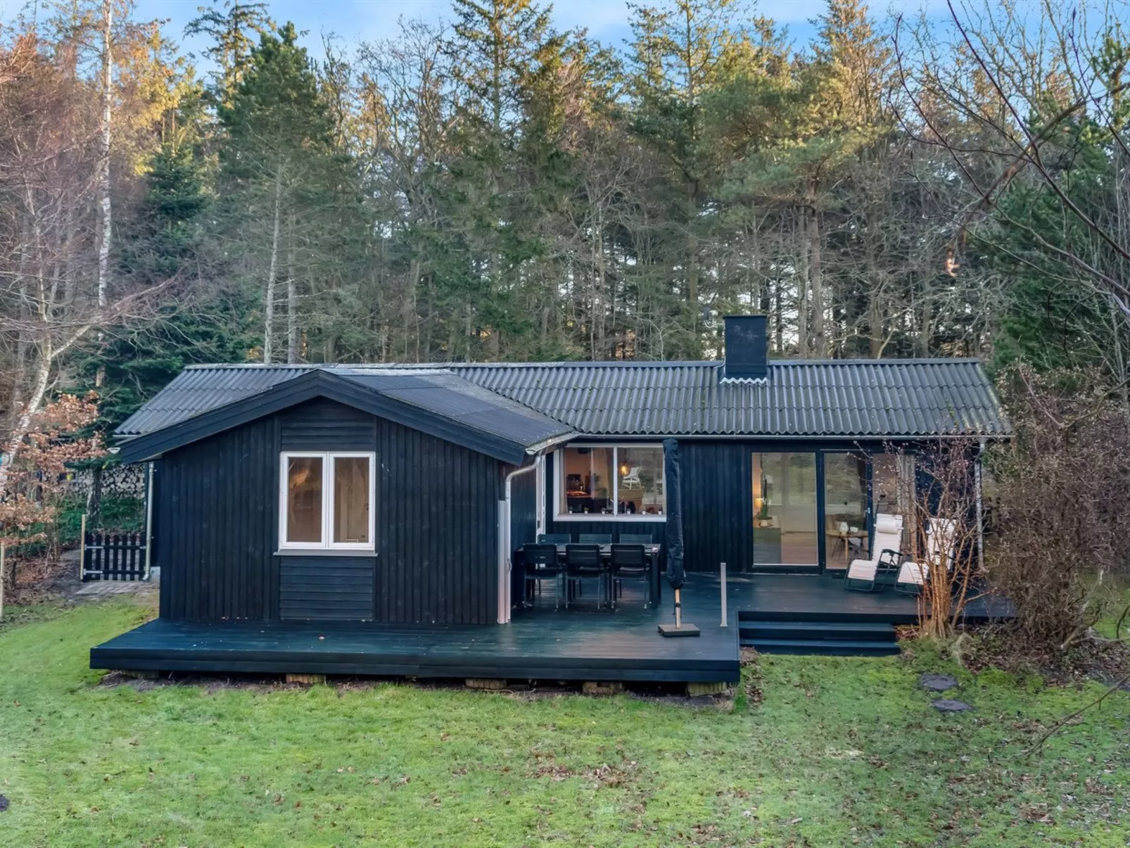 "Gunnil" - 400m from the sea