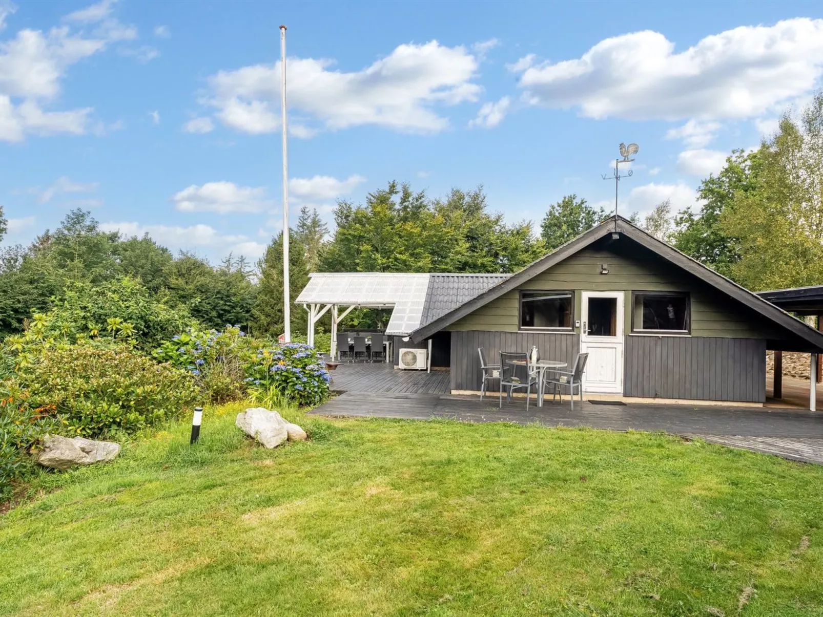 "Jantje" - 500m to the fjord