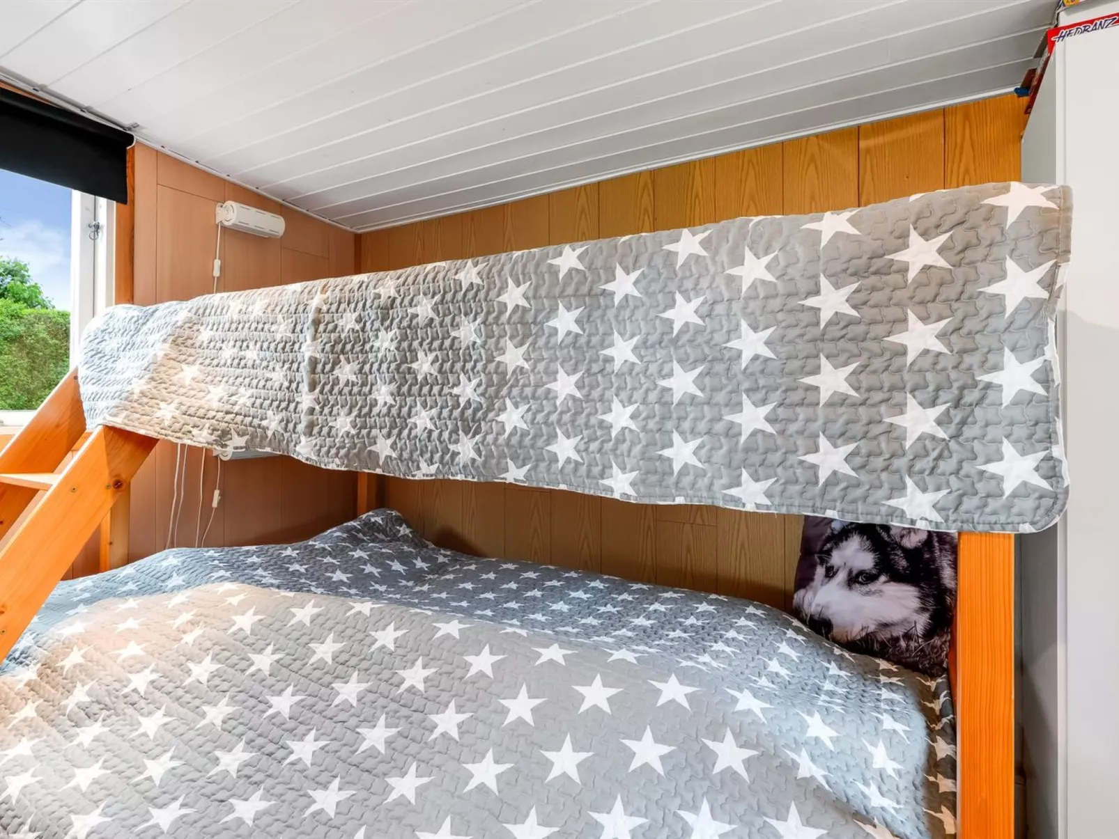 "Manina" - 230m from the sea