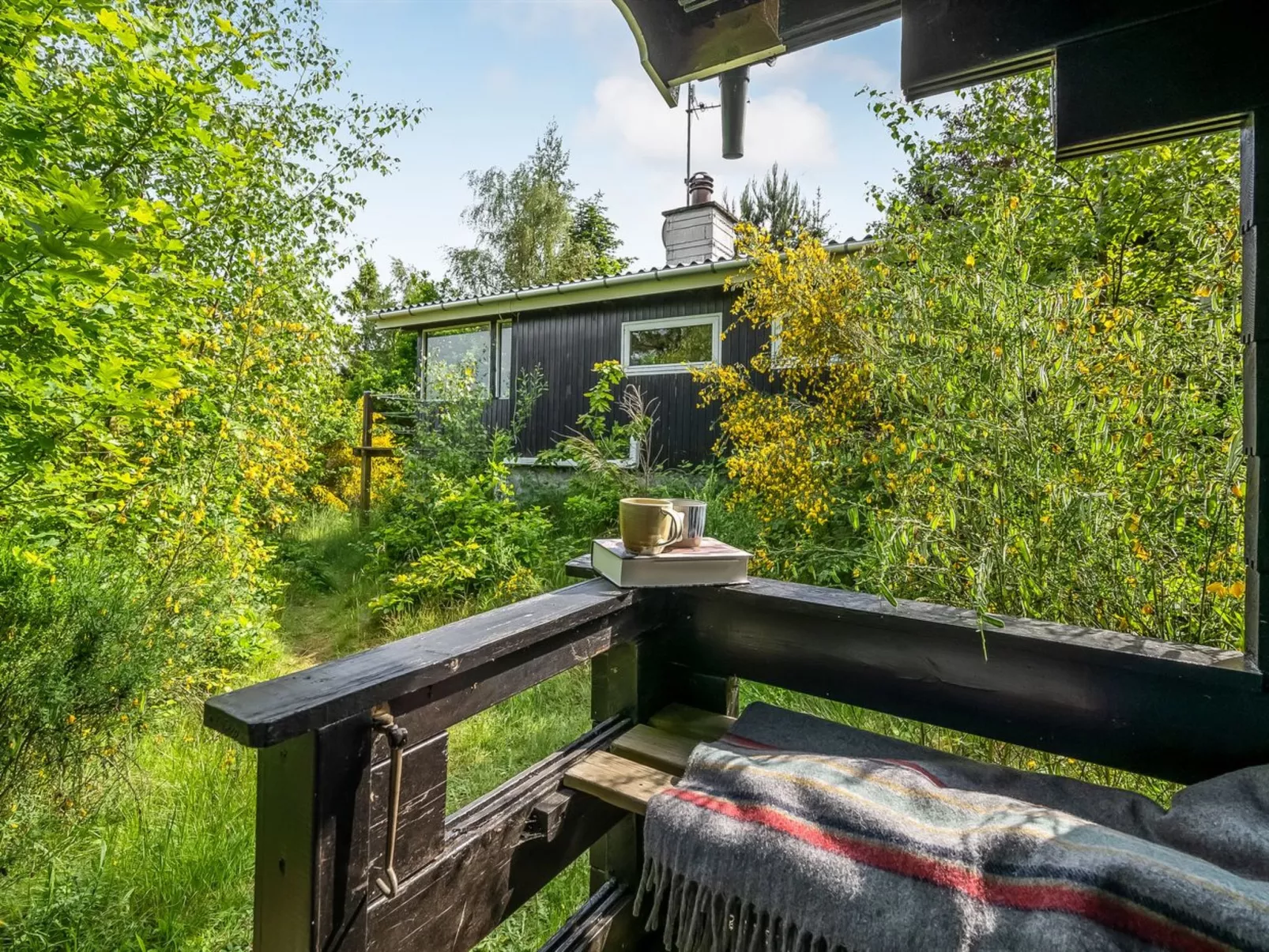 "Gunward" - 3km from the sea