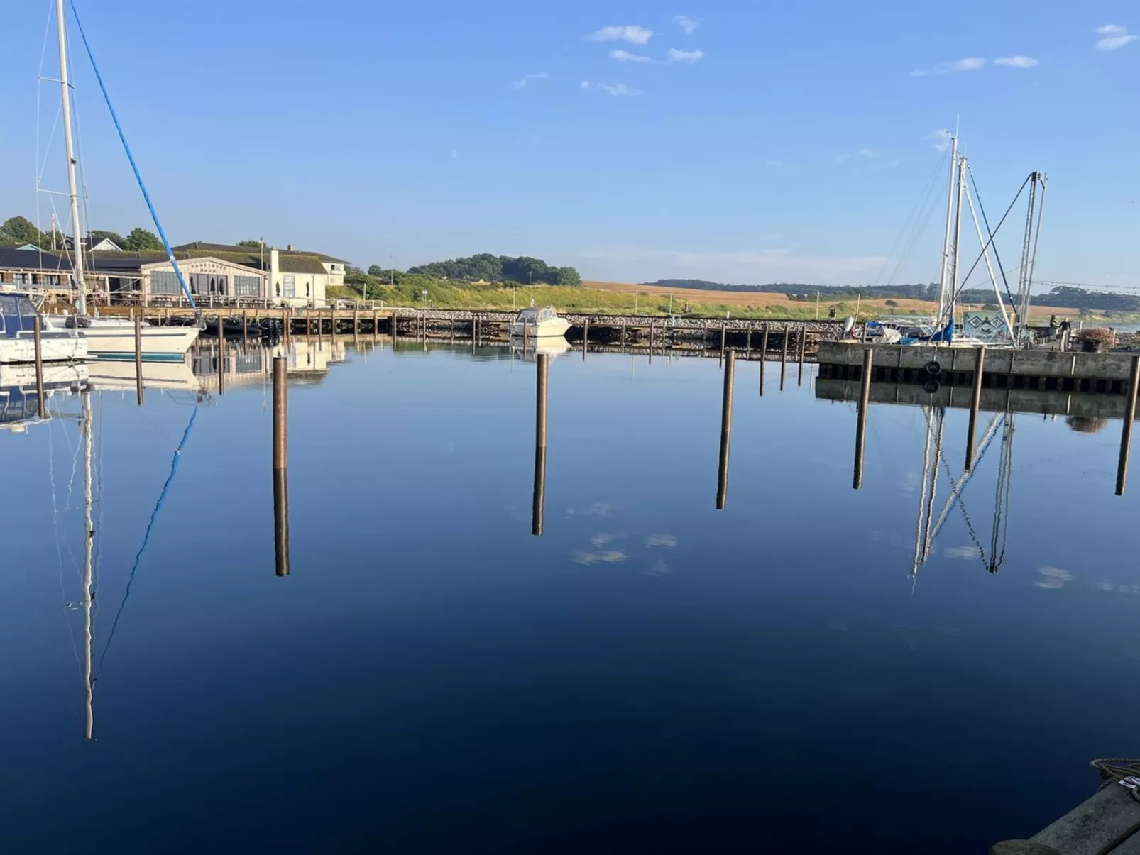 "Mari" - 150m from the sea