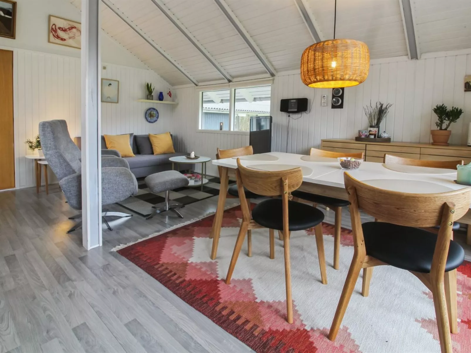 "Rosalie" - 29km from the sea