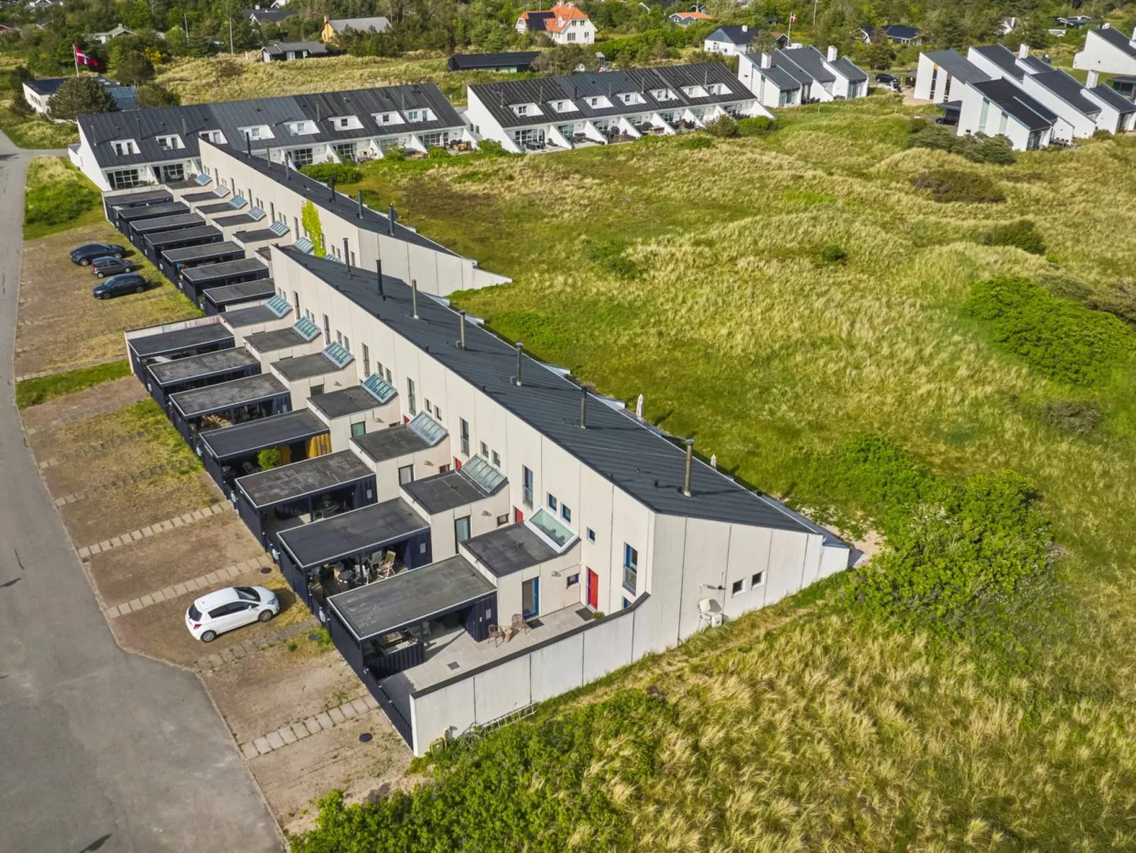 "Mimi" - 900m from the sea