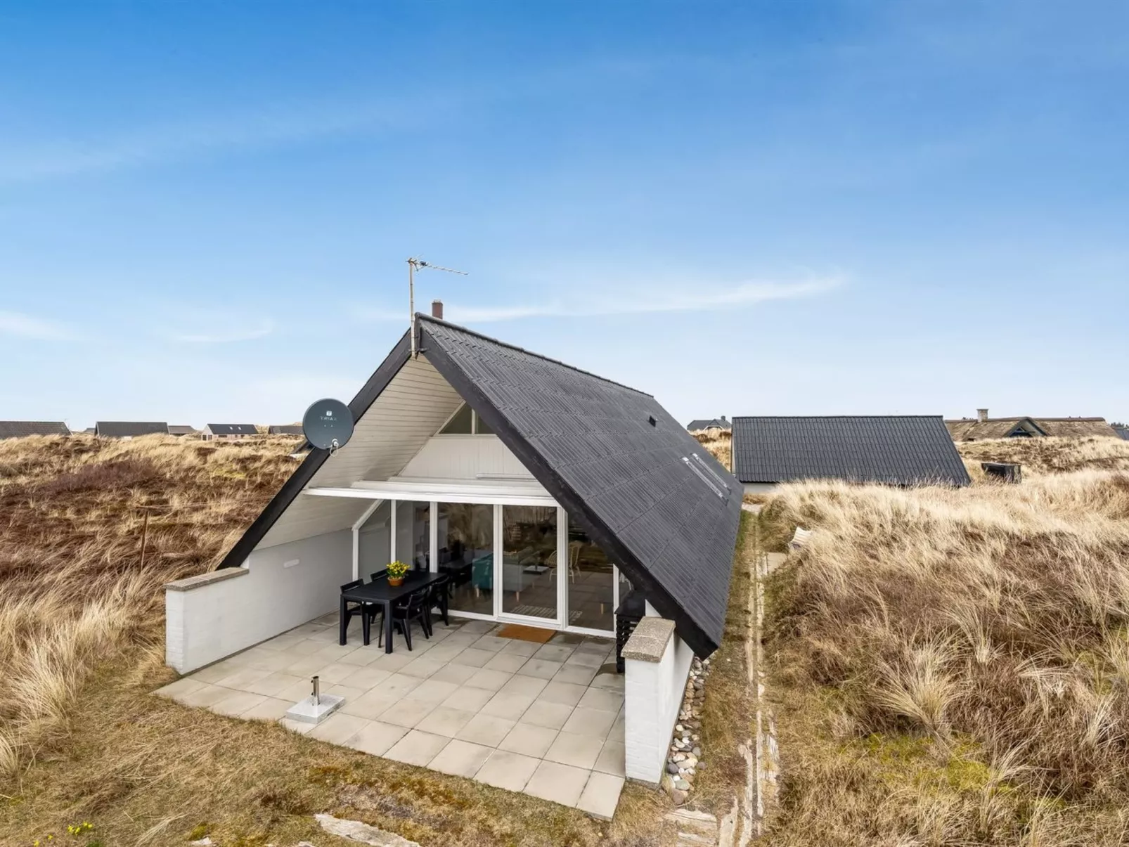 "Jelisaveta" - 500m from the sea