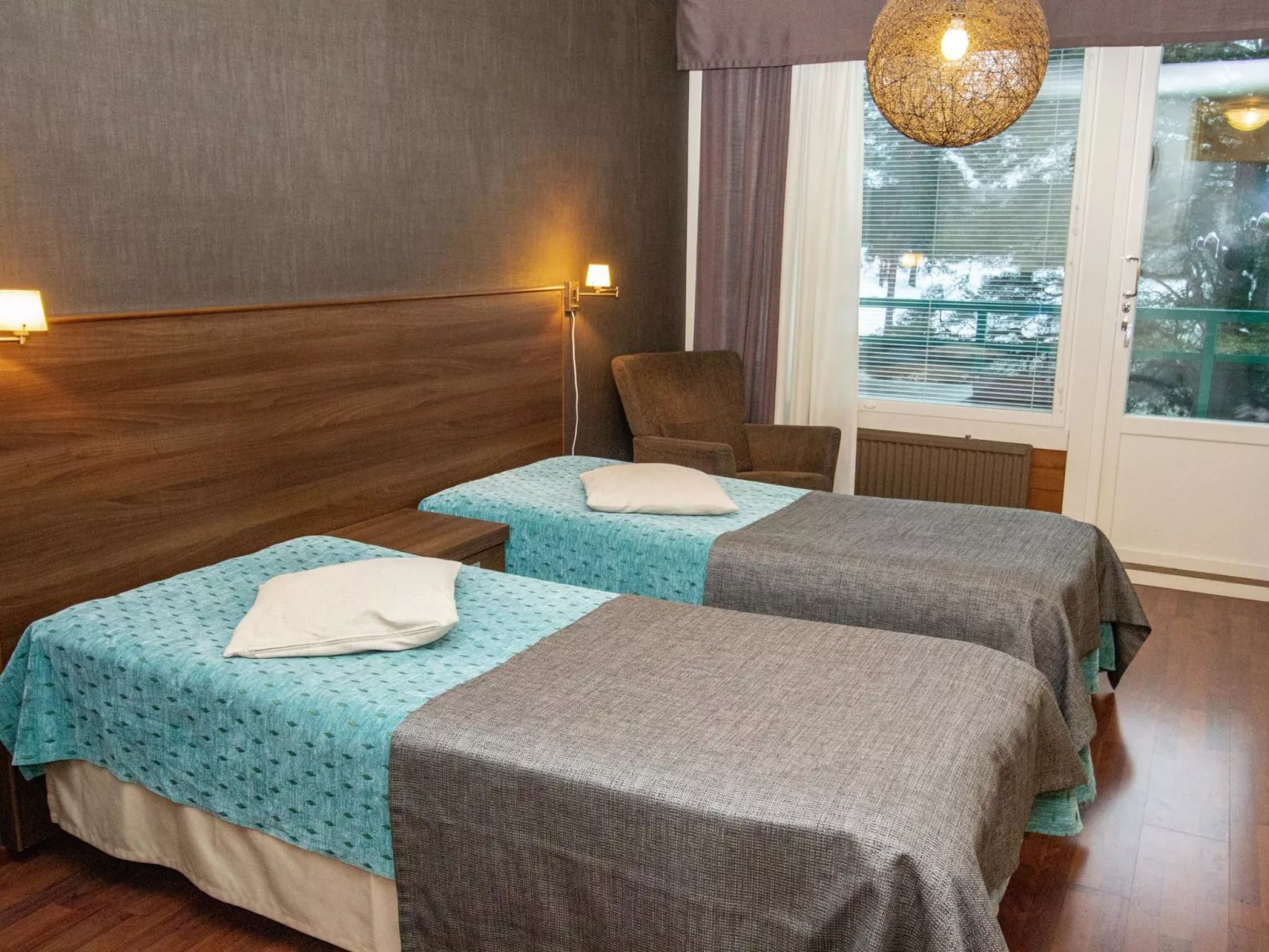 Kylpylä-hotelli, kekkosen sviitti, huone