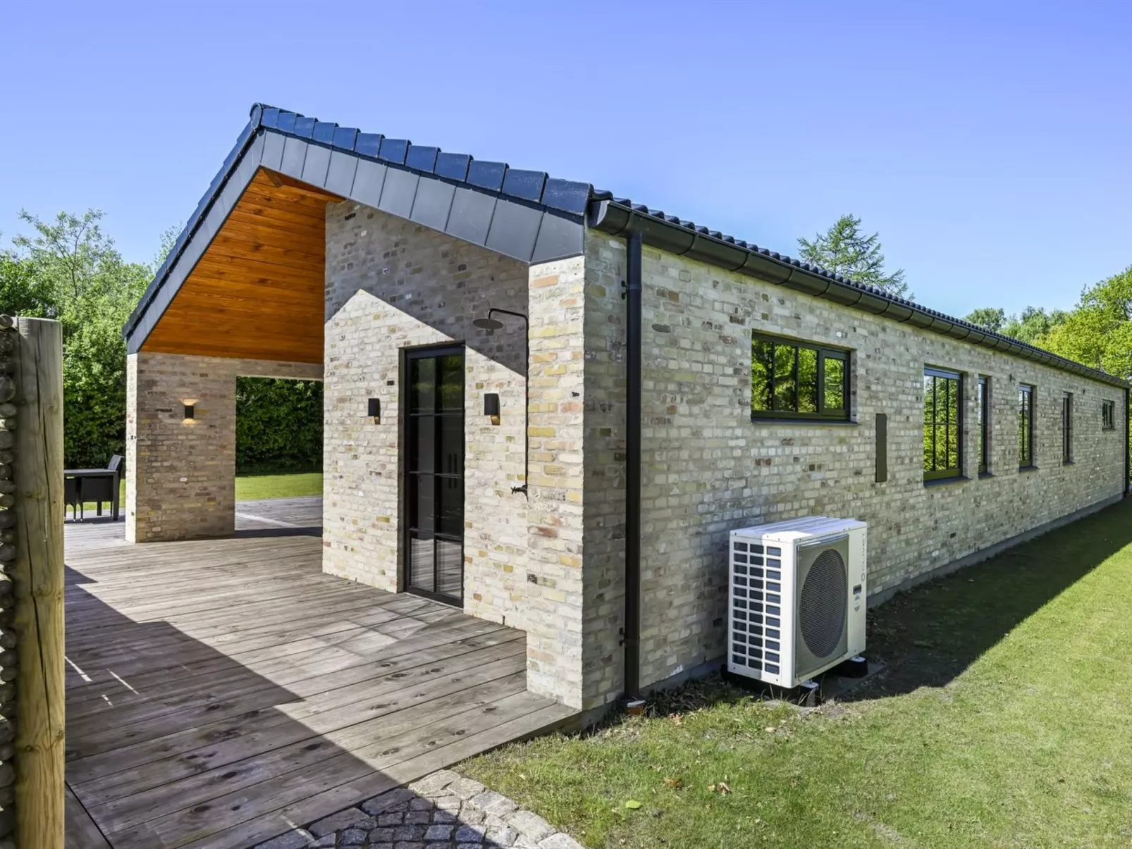 "Tähti" - 425m from the sea