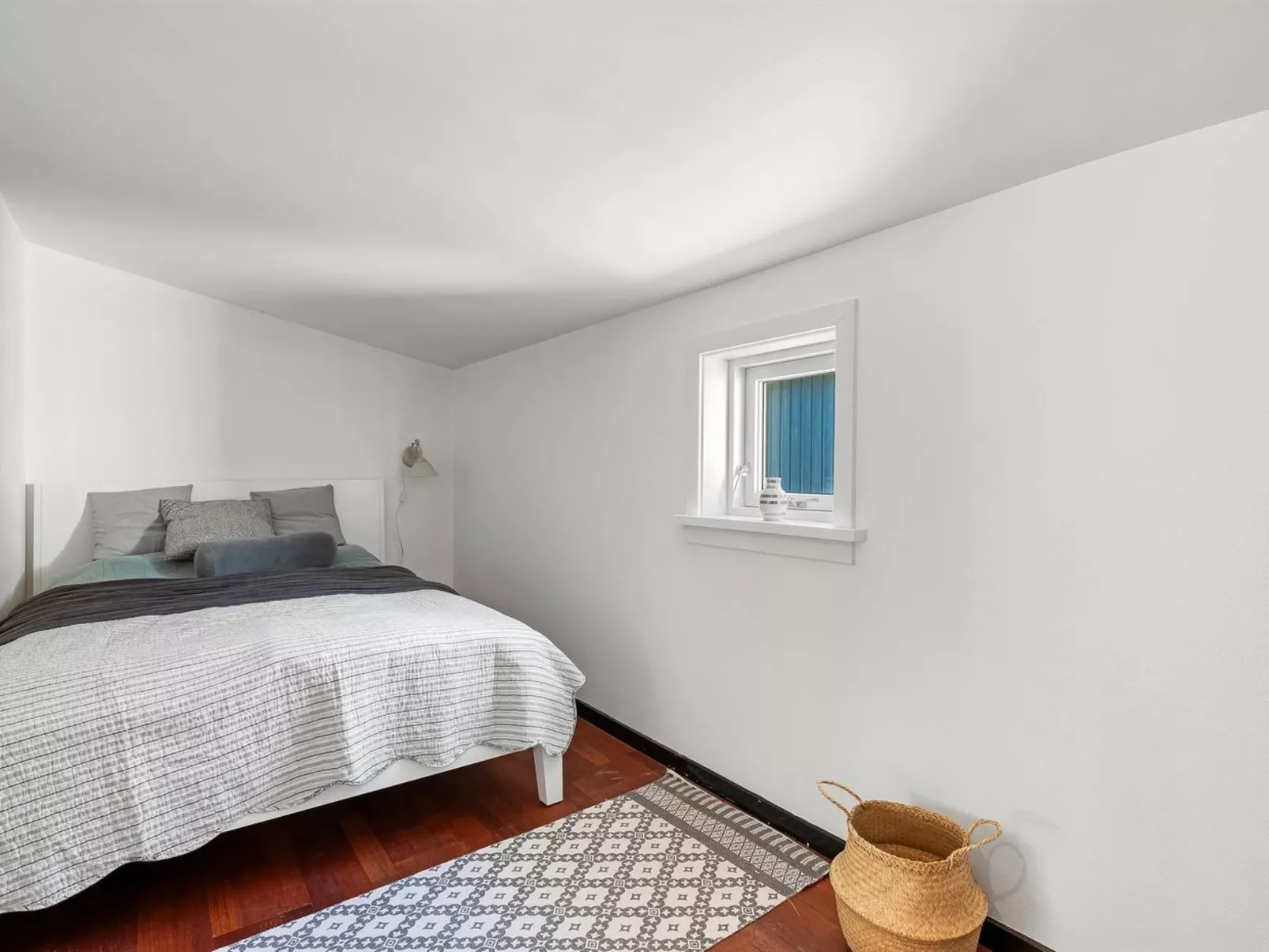 "Etly" - 900m from the sea