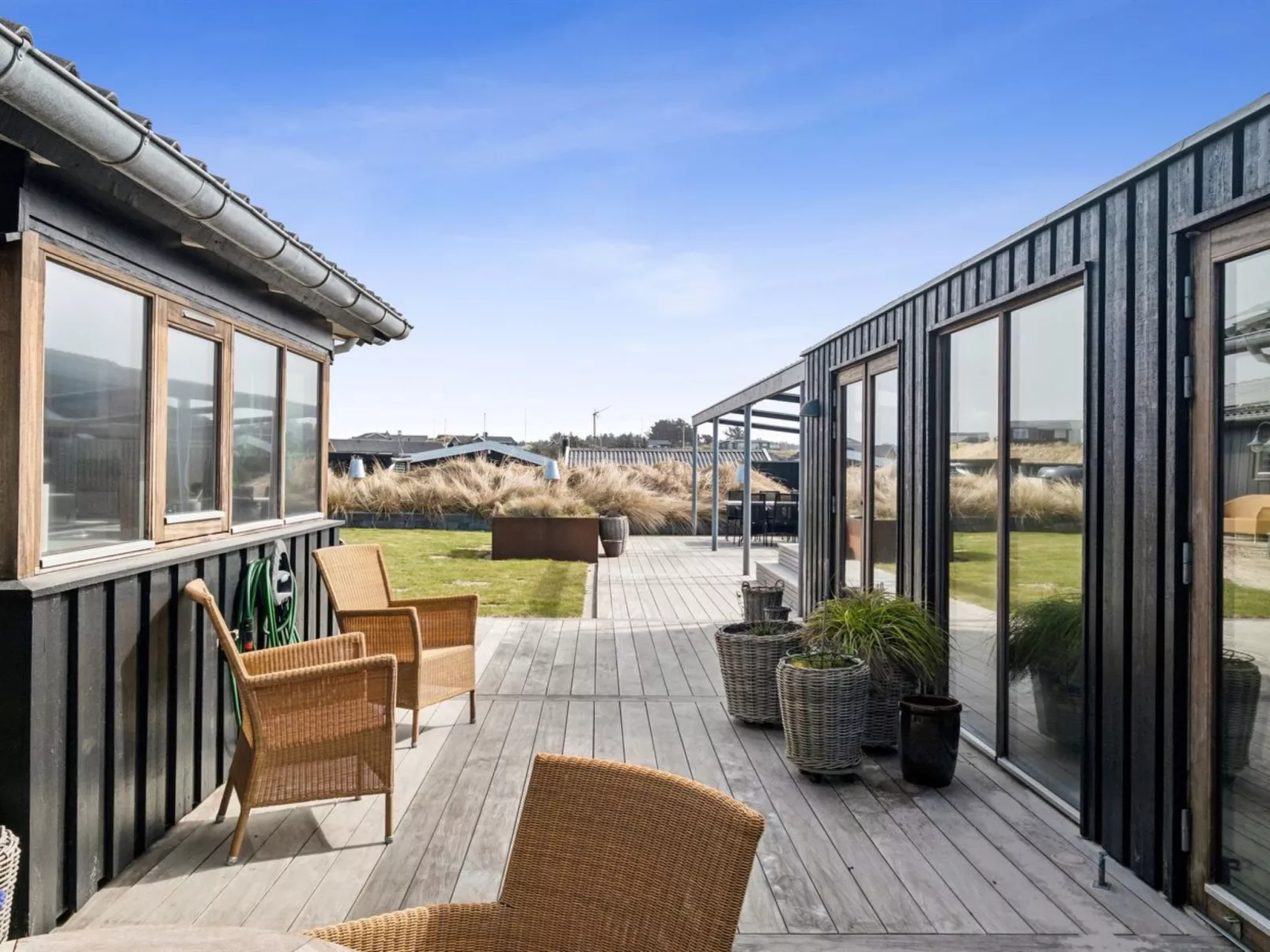 "Sinika" - 100m from the sea