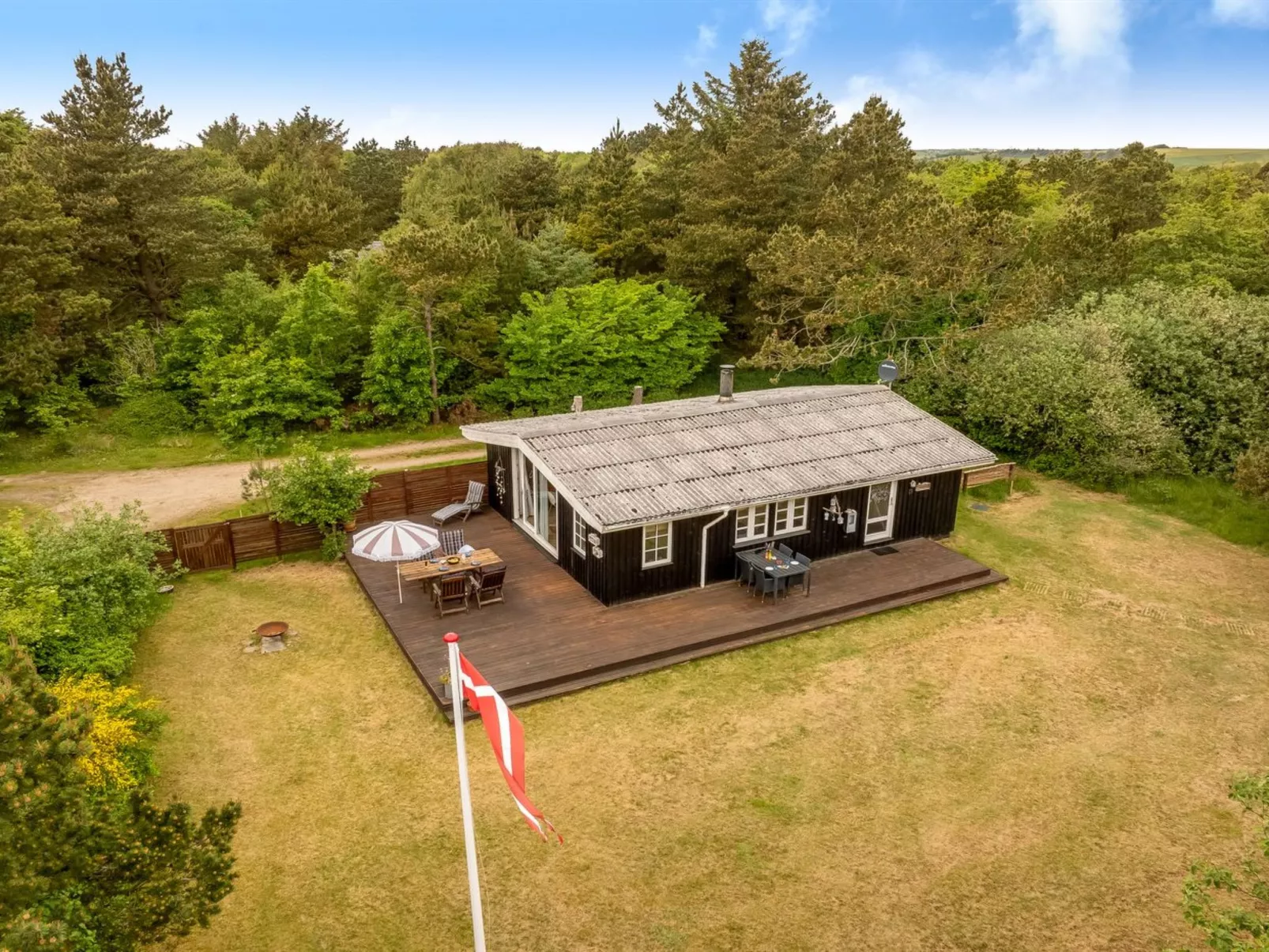 "Frederica" - 100m to the fjord