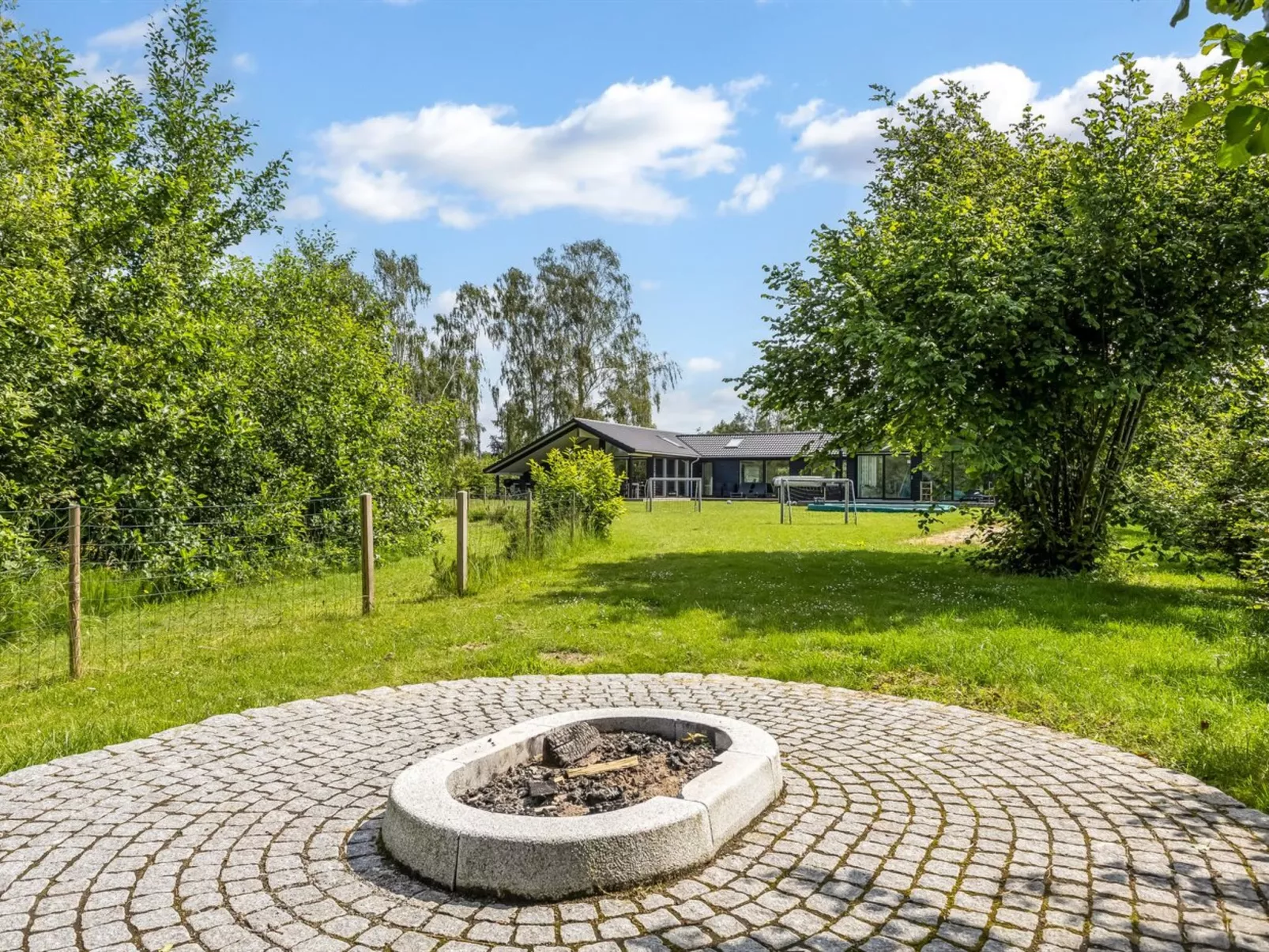 "Matild" - 400m from the sea