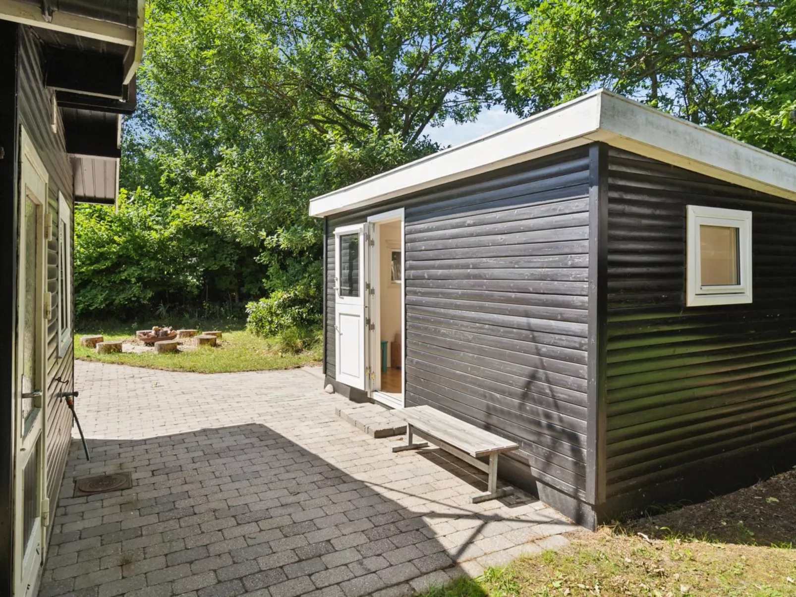 "Aukusti" - 375m from the sea