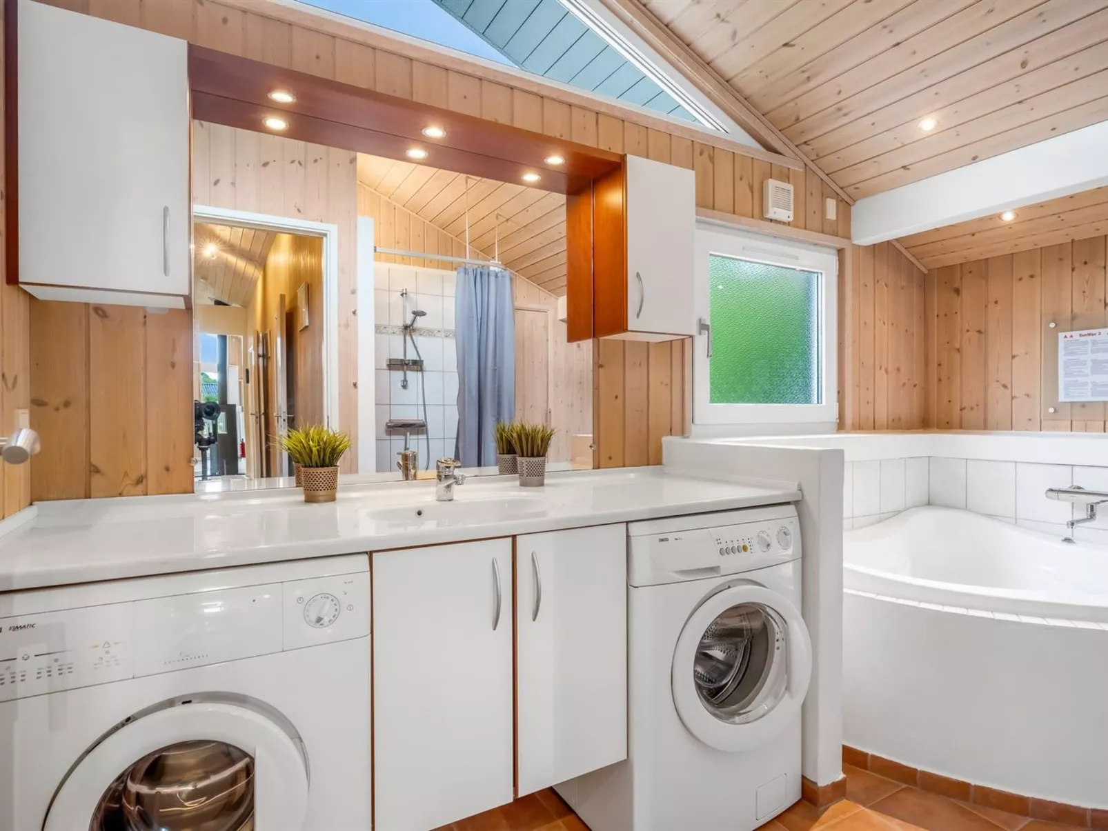 "Sulho" - 800m from the sea