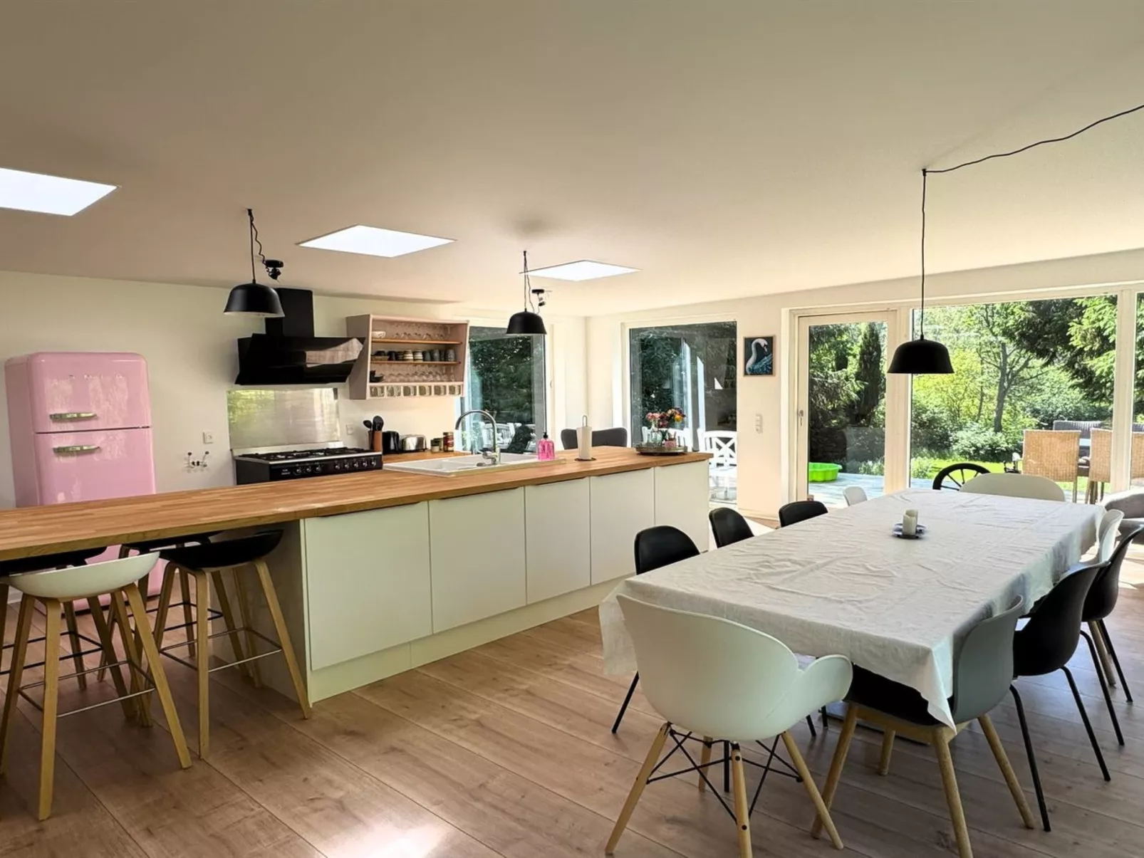 "Albina" - 650m from the sea