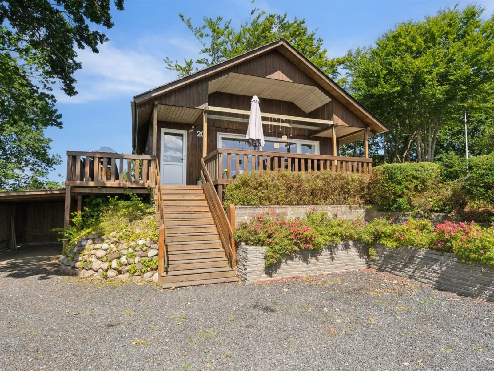 "Sighbiorn" - 150m to the fjord