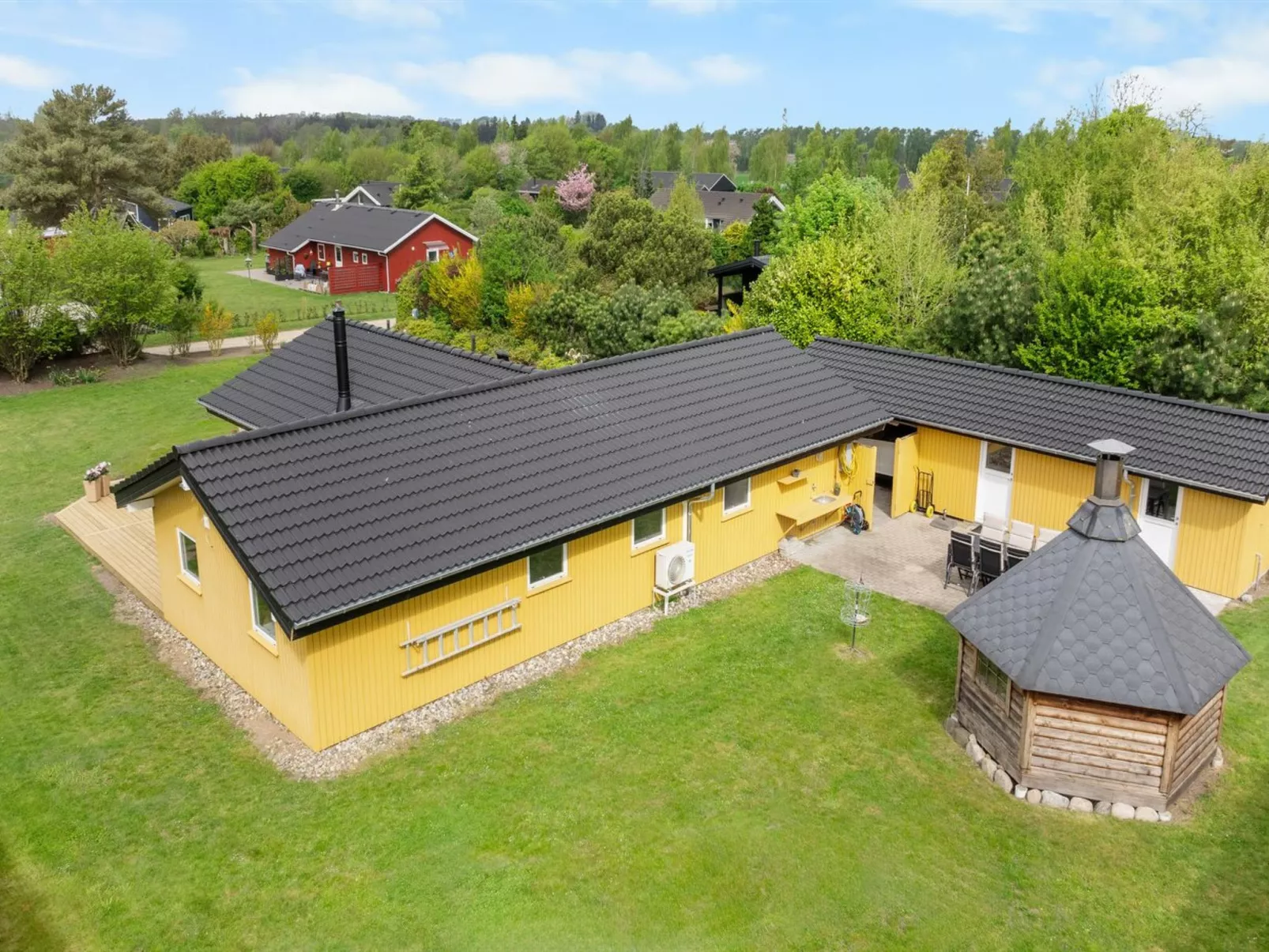 "Frederikke" - 875m from the sea