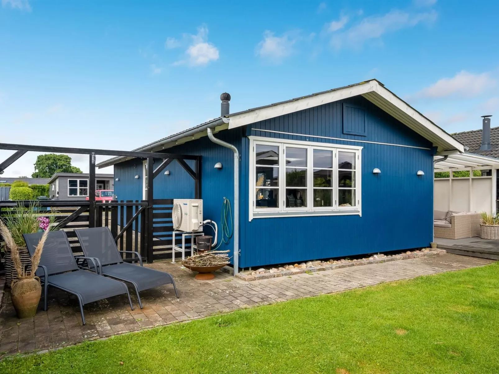 "Urda" - 50m from the sea