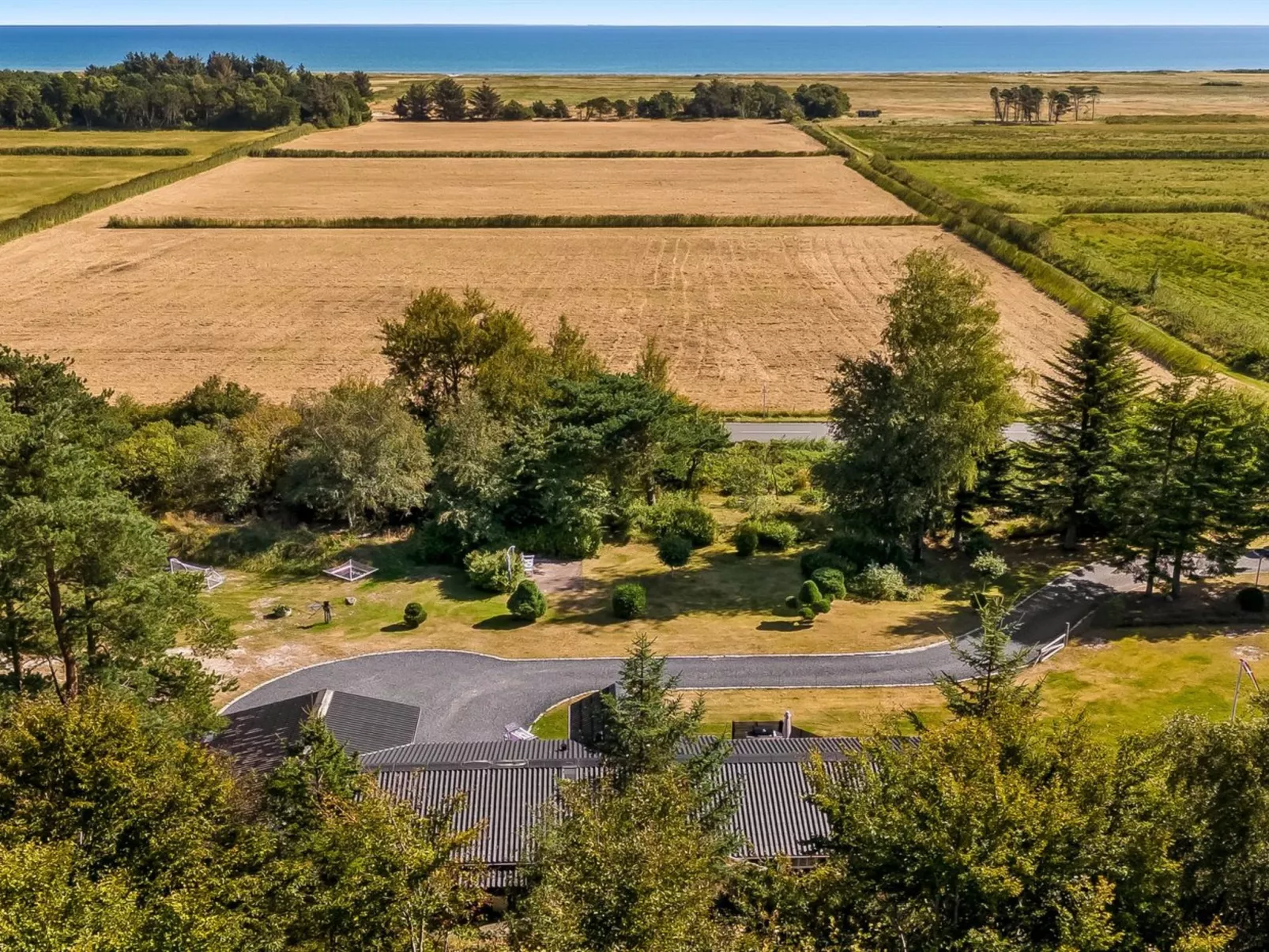 "Bodulf" - 850m from the sea