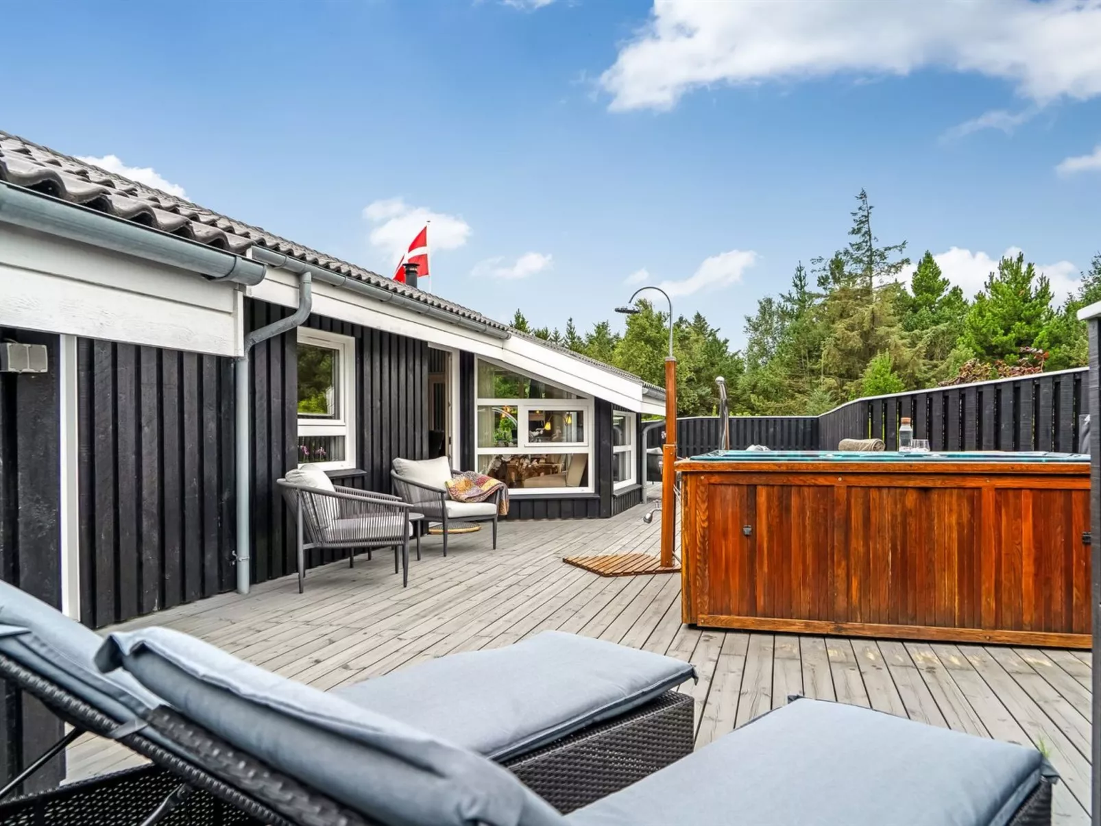 "Eeske" - 2.5km from the sea