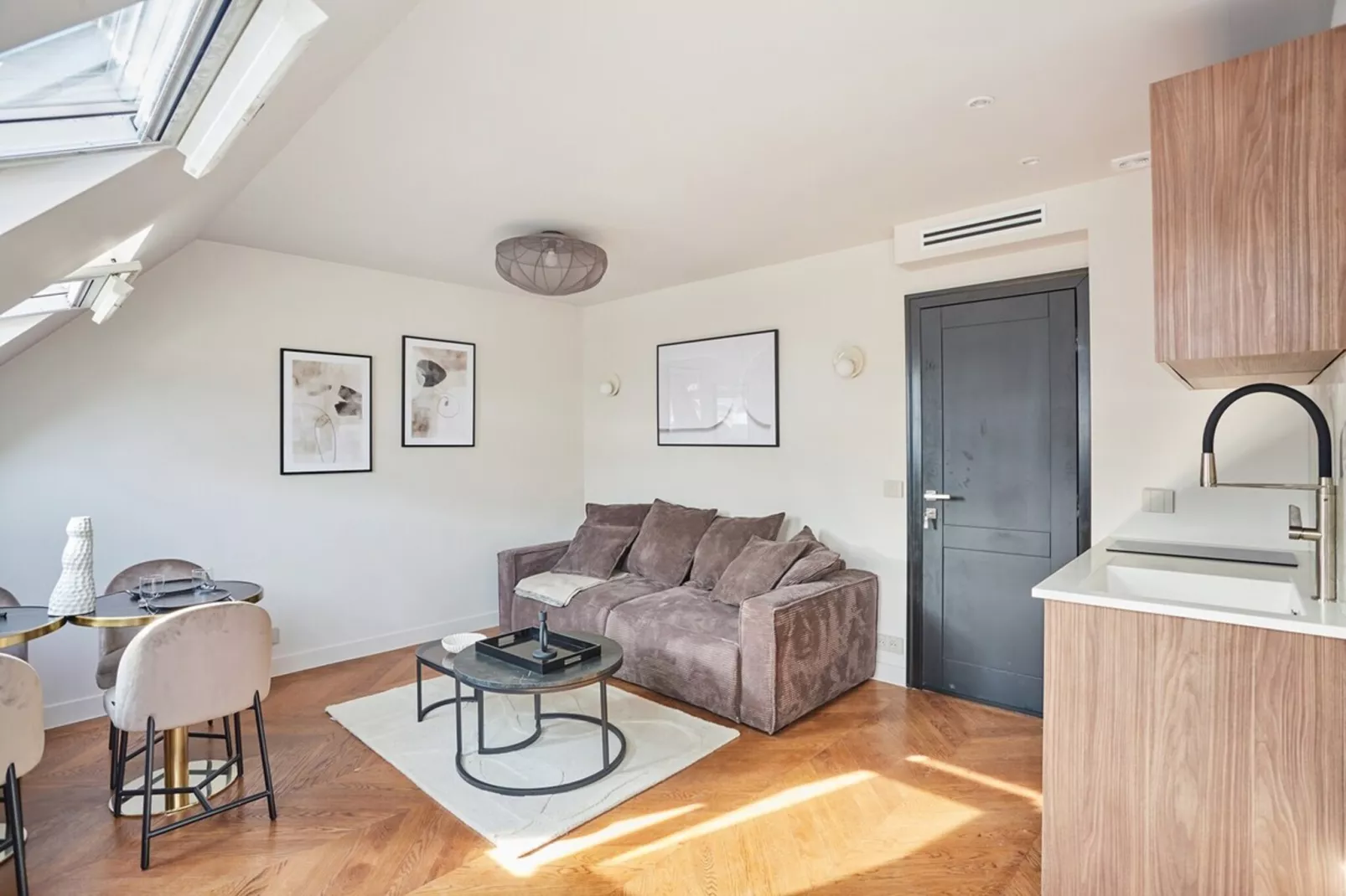 ALBERT THOMAS 13 NEW