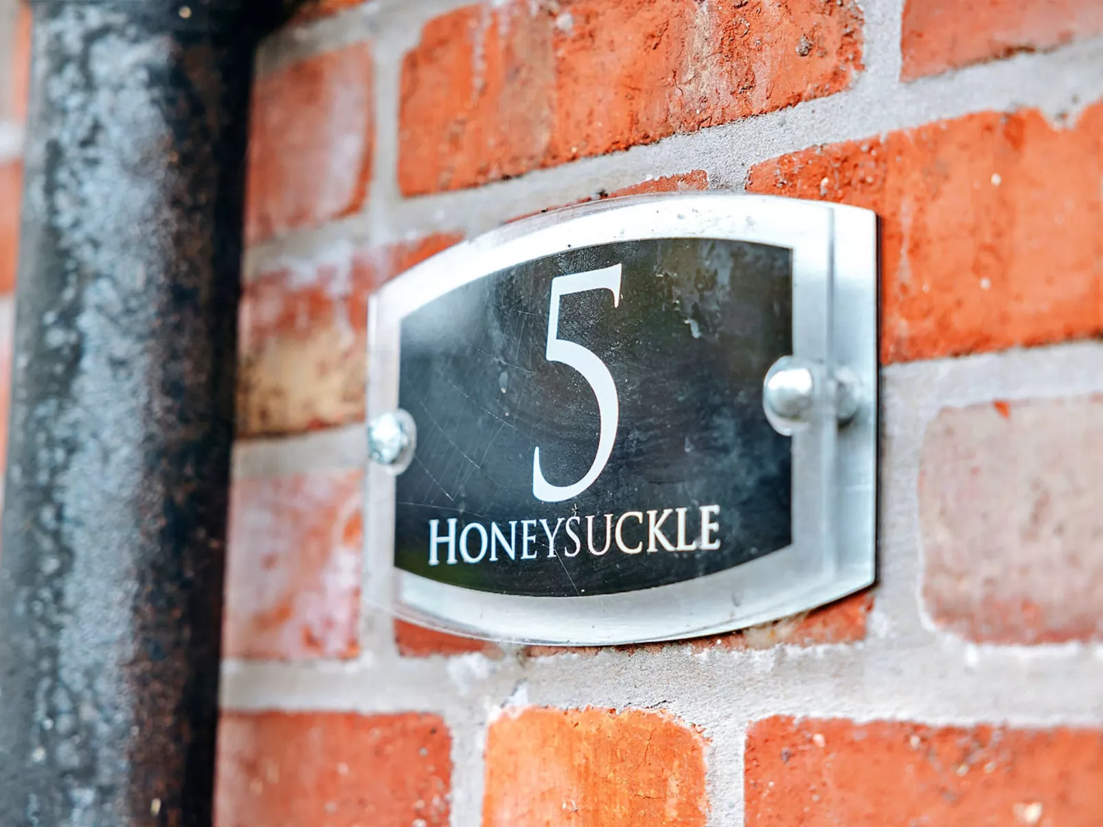 Netley Hall - Honeysuckle