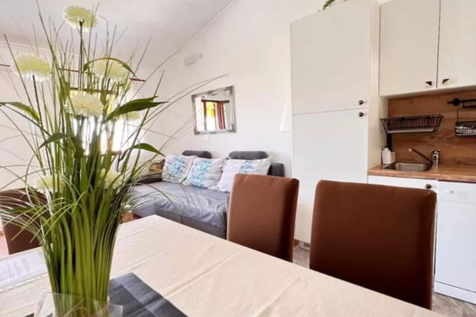 One-Bedroom Apartment With Sea View (A)