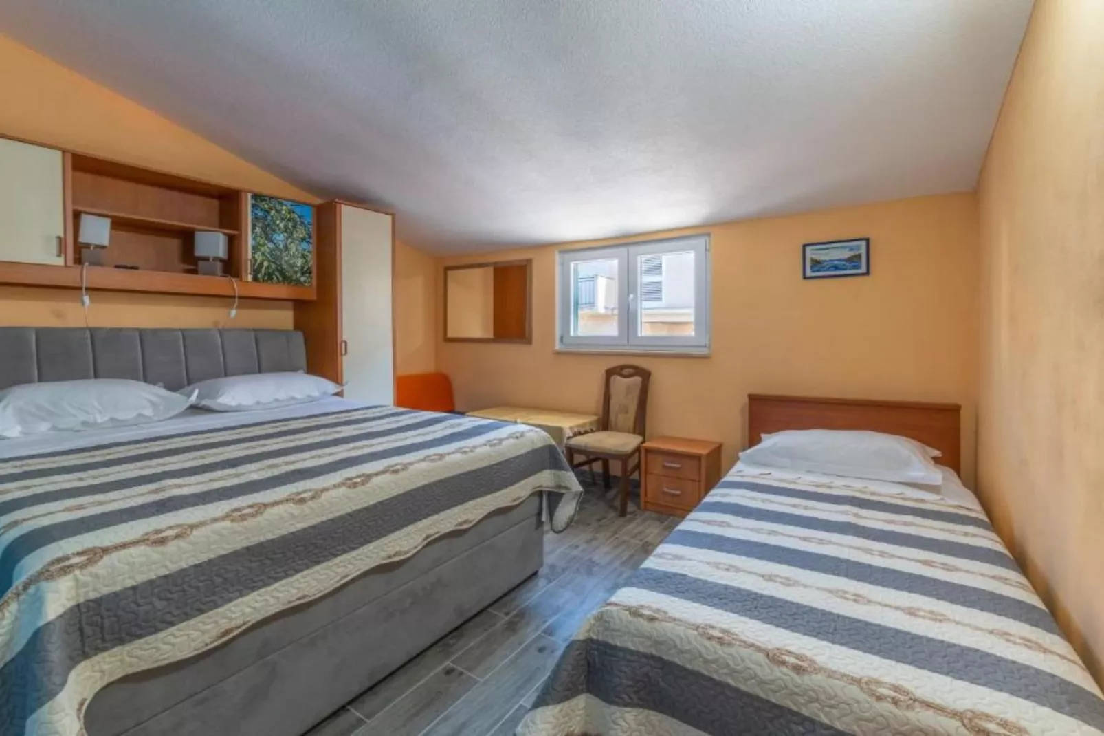 Apartments Ribarević  - One Bedroom Apartment with Balcony