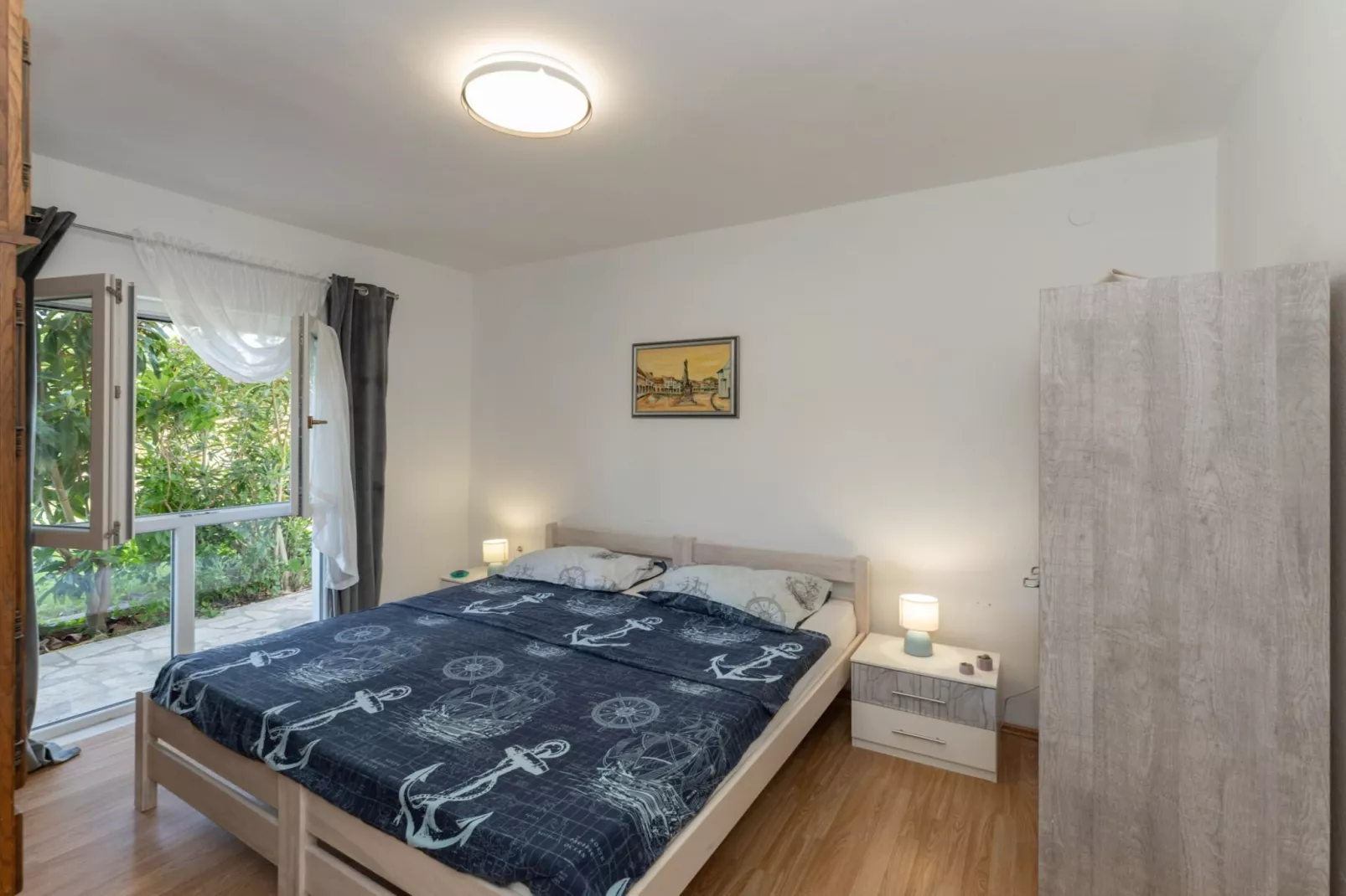 Holiday Home Sanda - Four Bedroom Holiday Home with Terrace