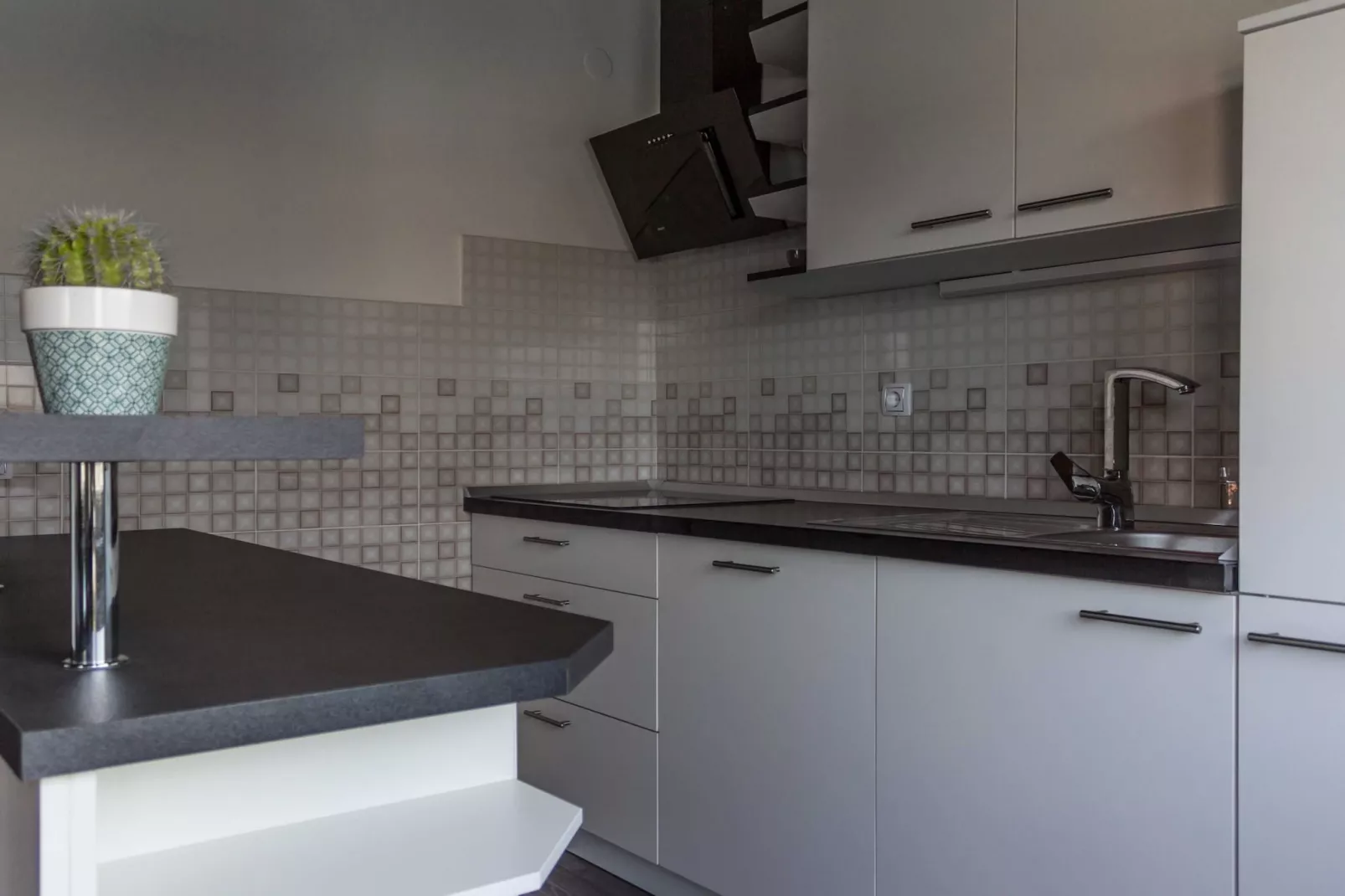 Cozy Holiday Home with Garden, BBQ, and Outdoor Dining Area in Rečica ob Savinji - Two Bedroom Apartment