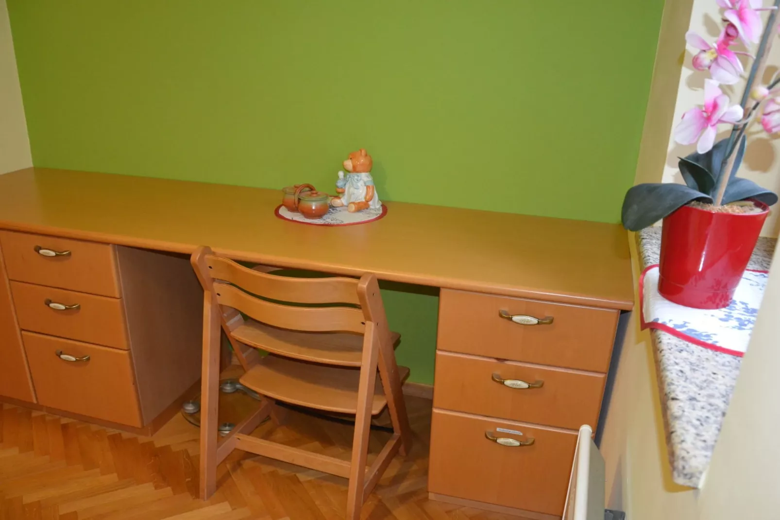 Kranjska Gora Comfortable Apartment with Balcony and Mountain View - Two Bedroom Apartment with Balcony