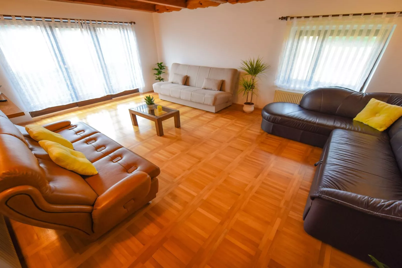 Cozy Luxe Holiday Home with Natural Thermal Bath - Seven Bedroom Holiday Home