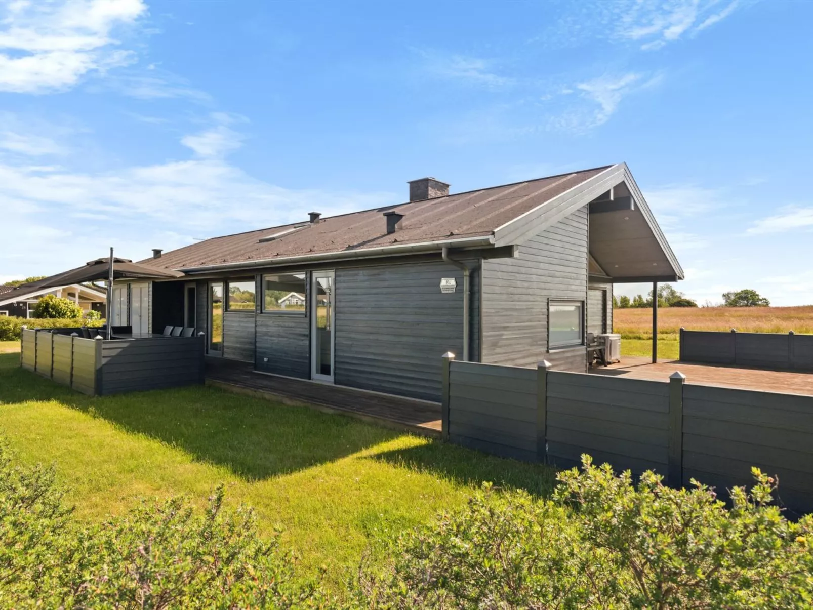 "Konsta" - 300m from the sea