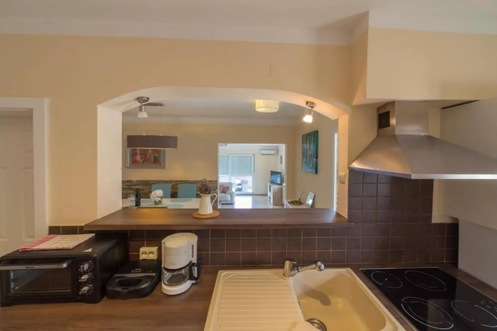 Apartments Melanie - Oprić Hills Two bedroom apartment with sea view (B)