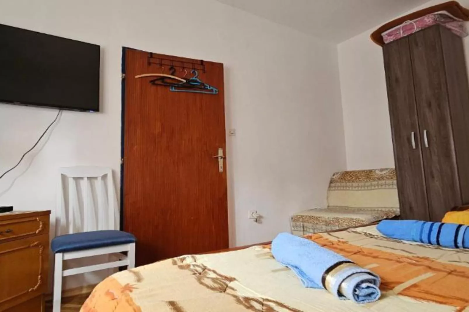 Tivat Bliss Apartments Close to Beach - One Bedroom Apartment 1