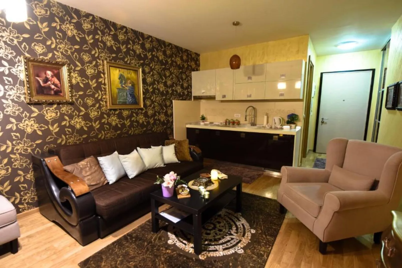 City & Sea Escape Studio Near Budva’s Beaches - Studio Apartment