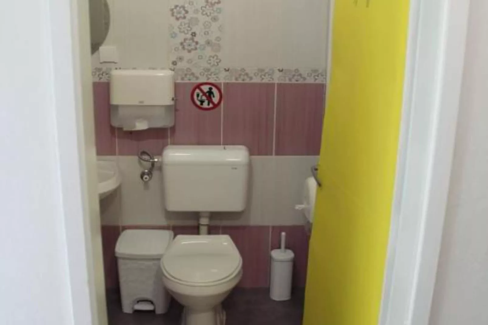 Charming & Cozy Apartment Close to Kotor Old Town - Two Bedroom Apartment