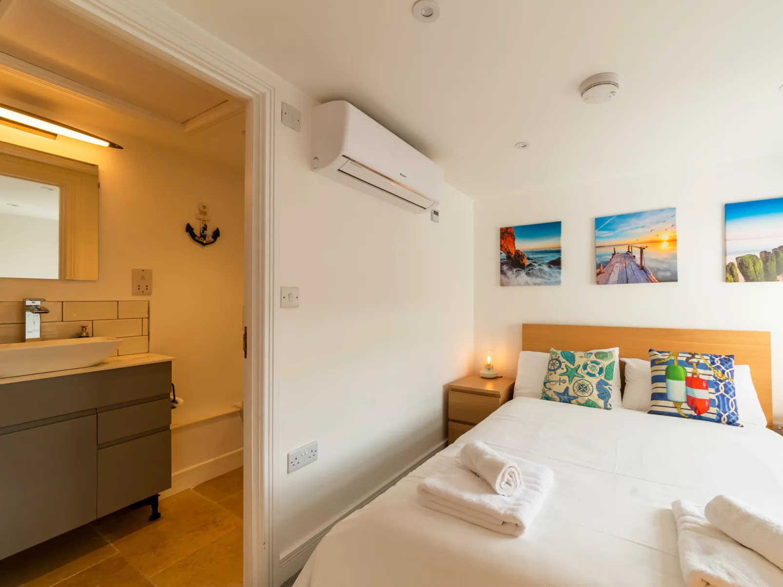 Shanty Cottage-Binnen