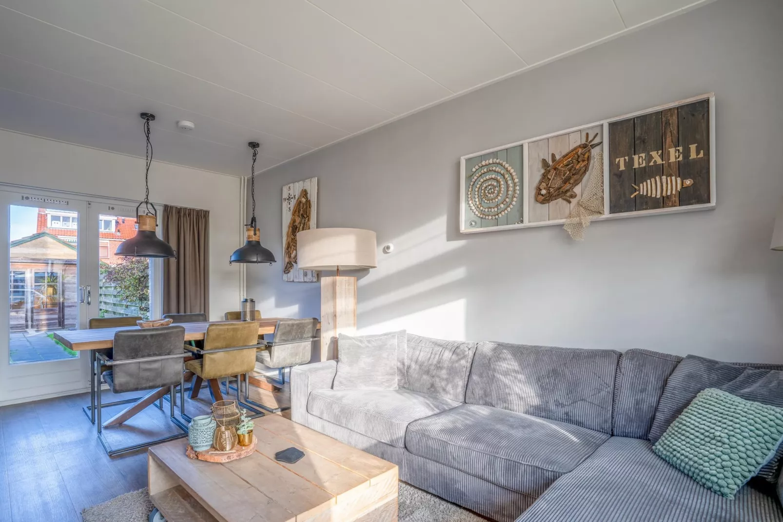 Brink 24 - De Bosruiter