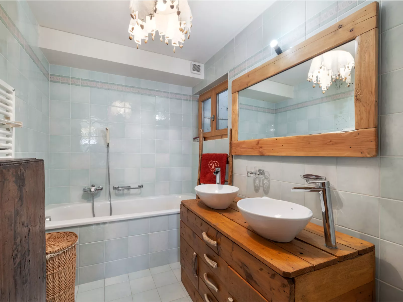 Les Pierres C 3-Binnen