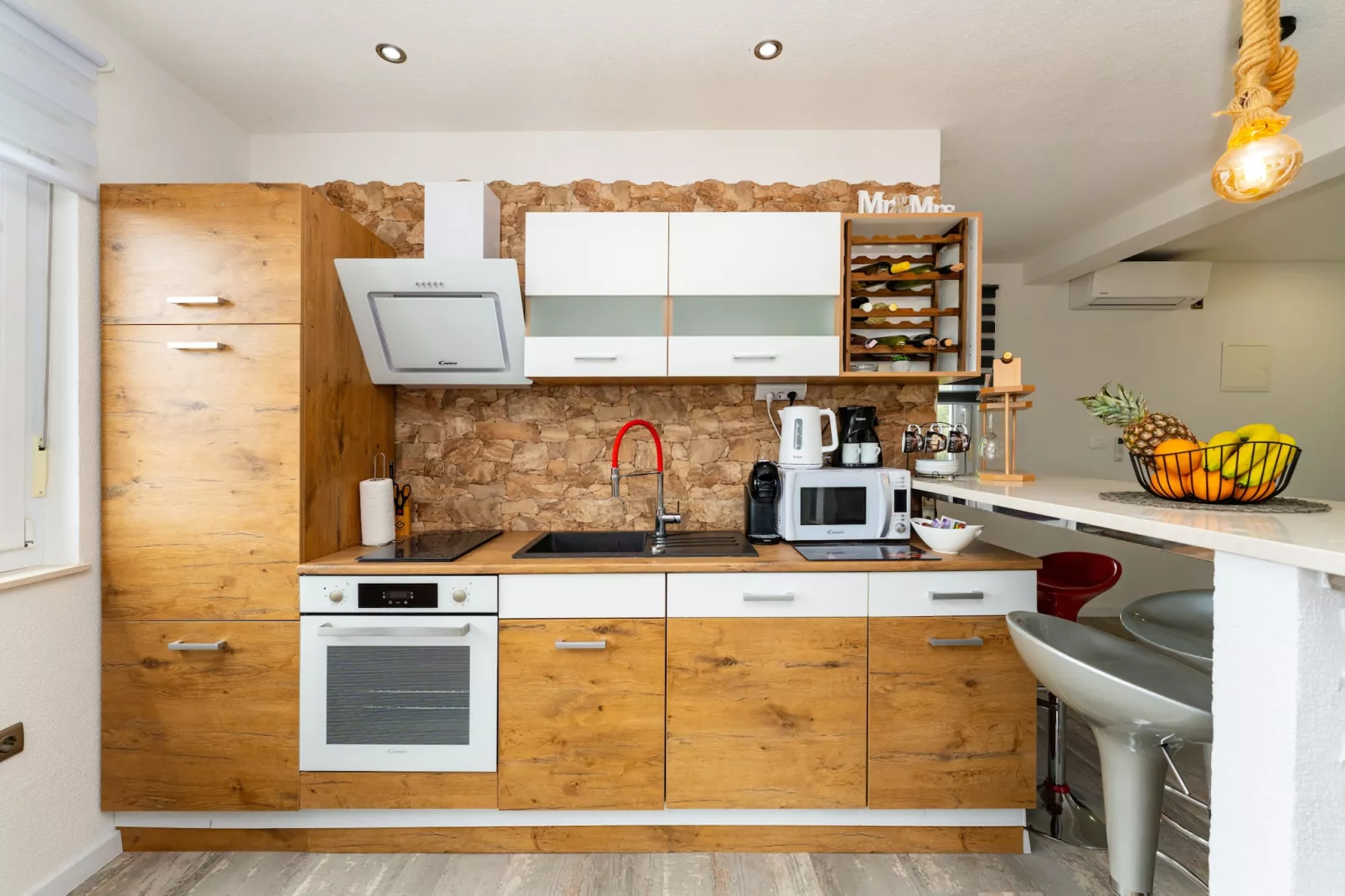 Sea view penthouse Nikita