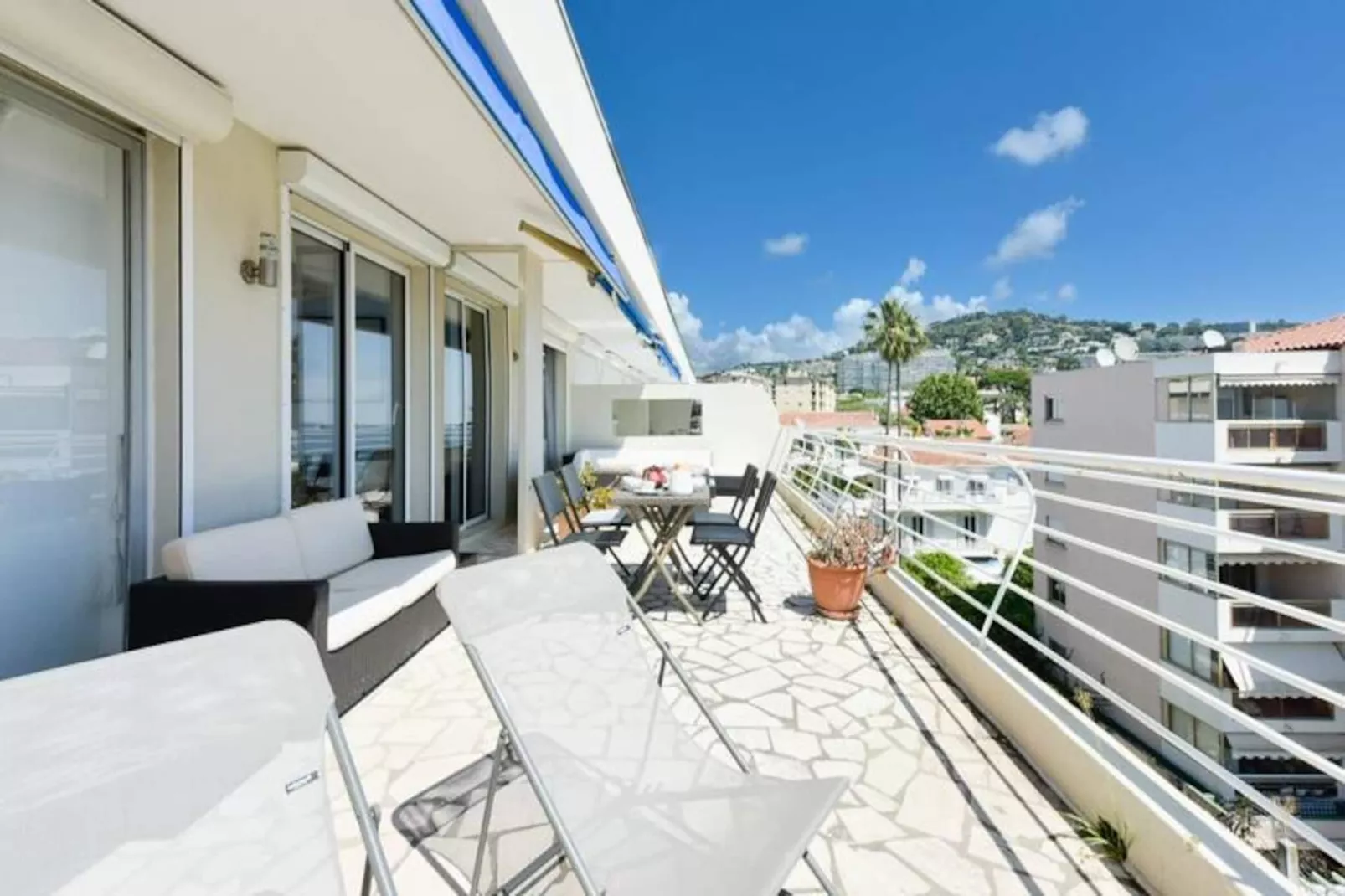 Résidence Cosy 3p En Dernier &eacute;tage, Terrasse Et Vue Mer